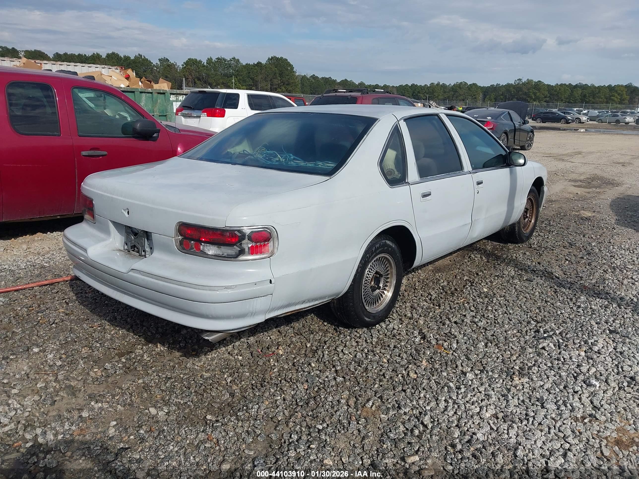 CHEVROLET CAPRICE image 4