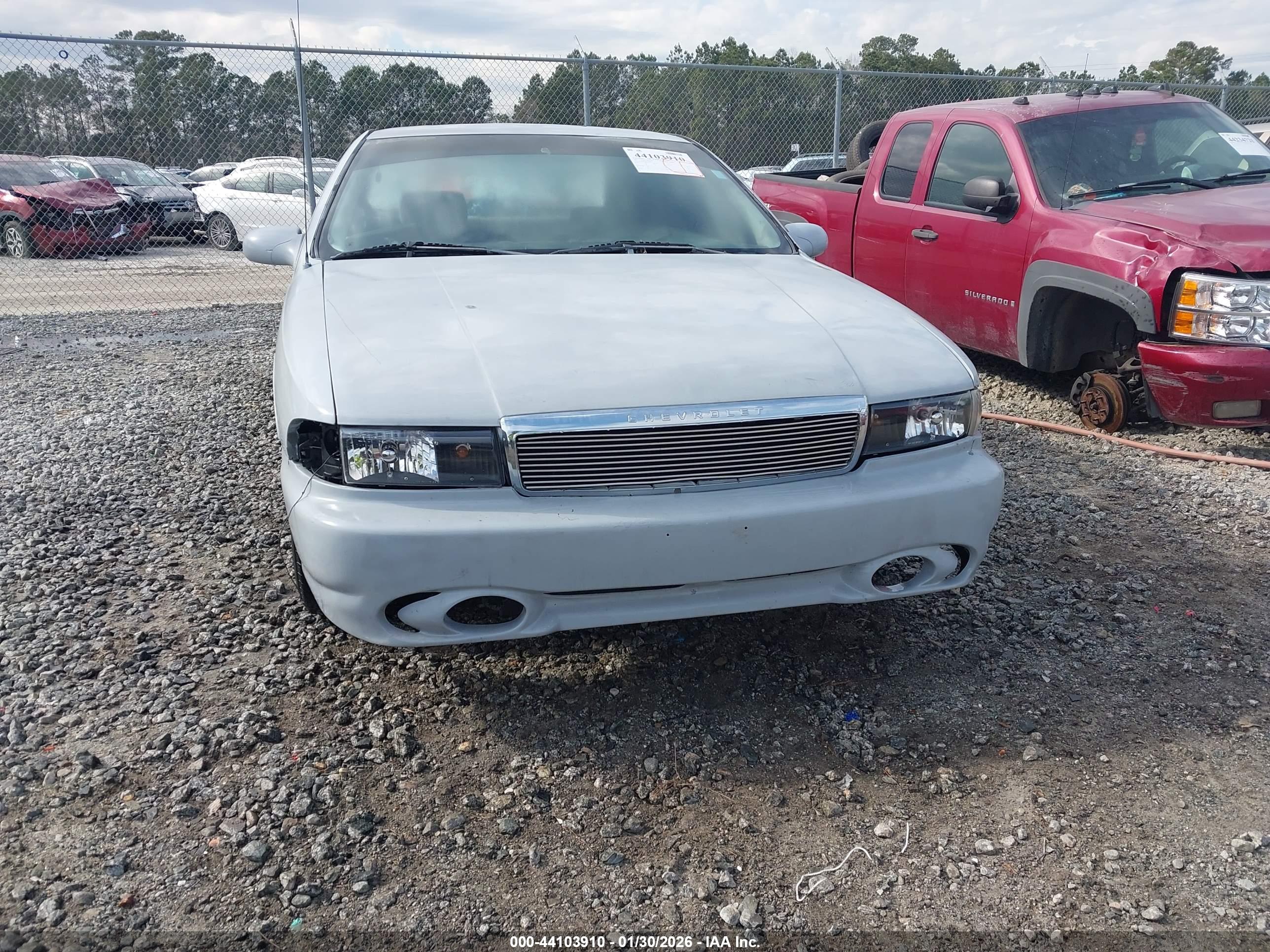 CHEVROLET CAPRICE image 6