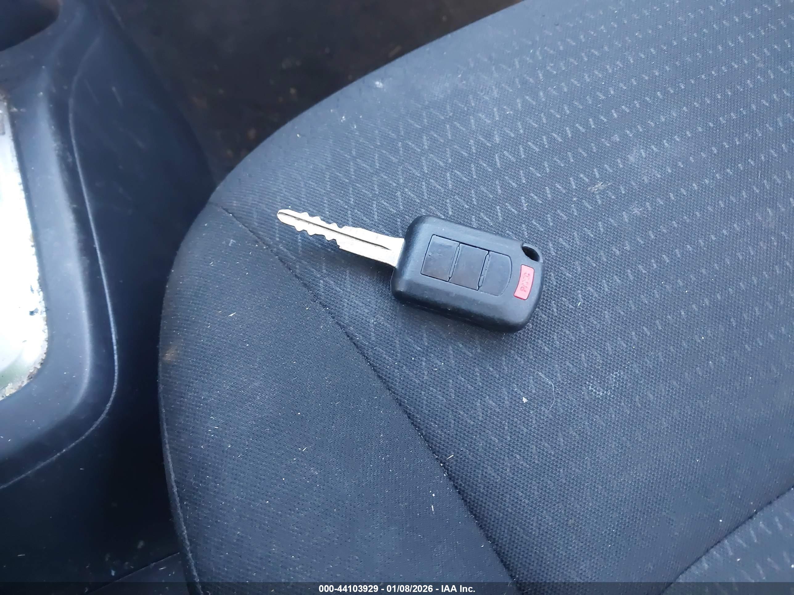 MITSUBISHI MIRAGE image 11