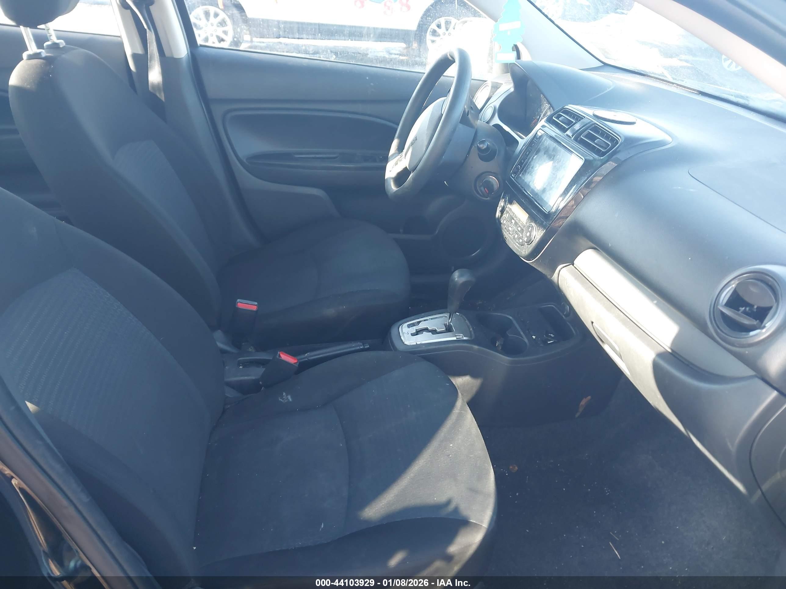 MITSUBISHI MIRAGE image 5