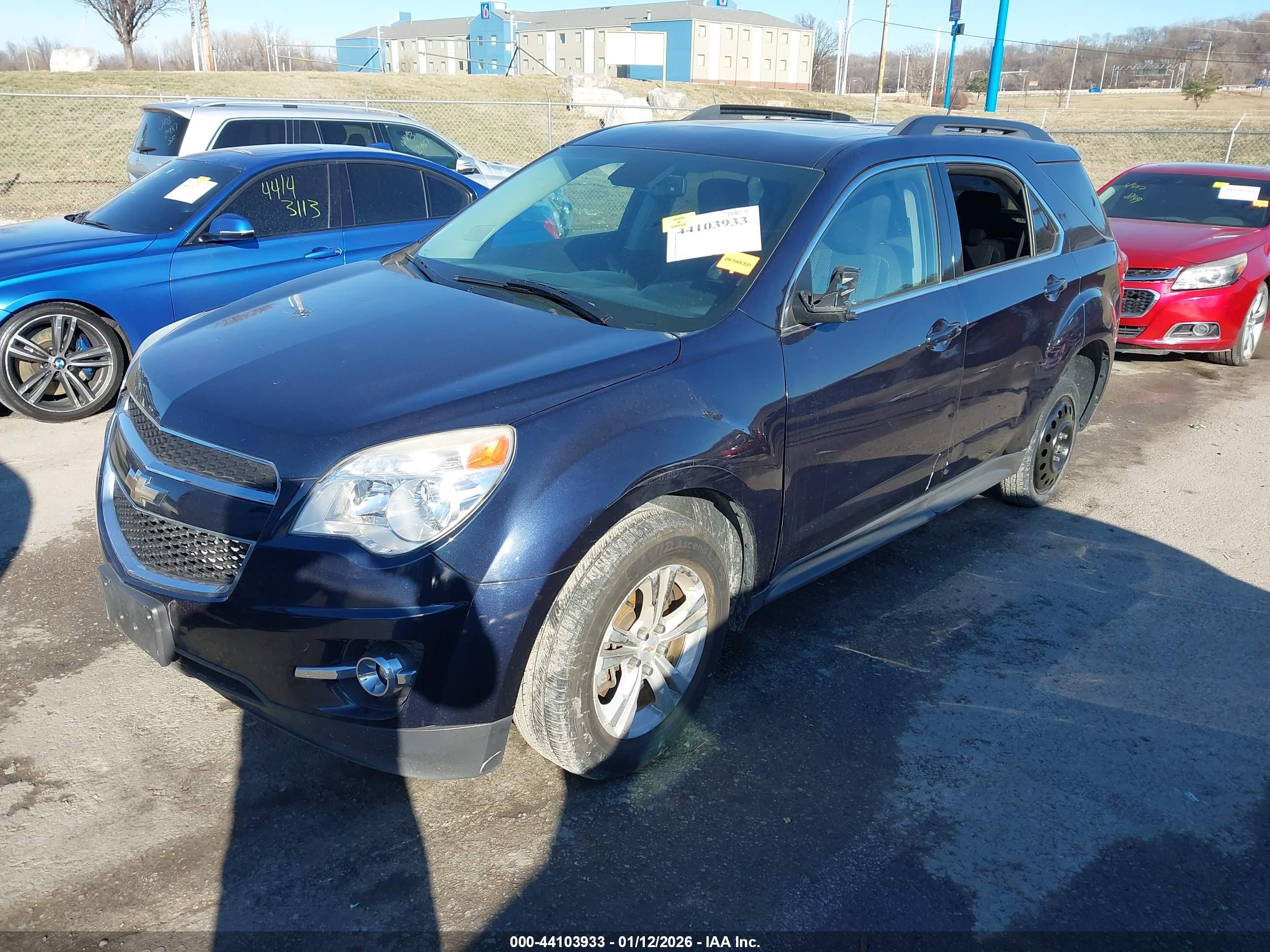 CHEVROLET EQUINOX image 2