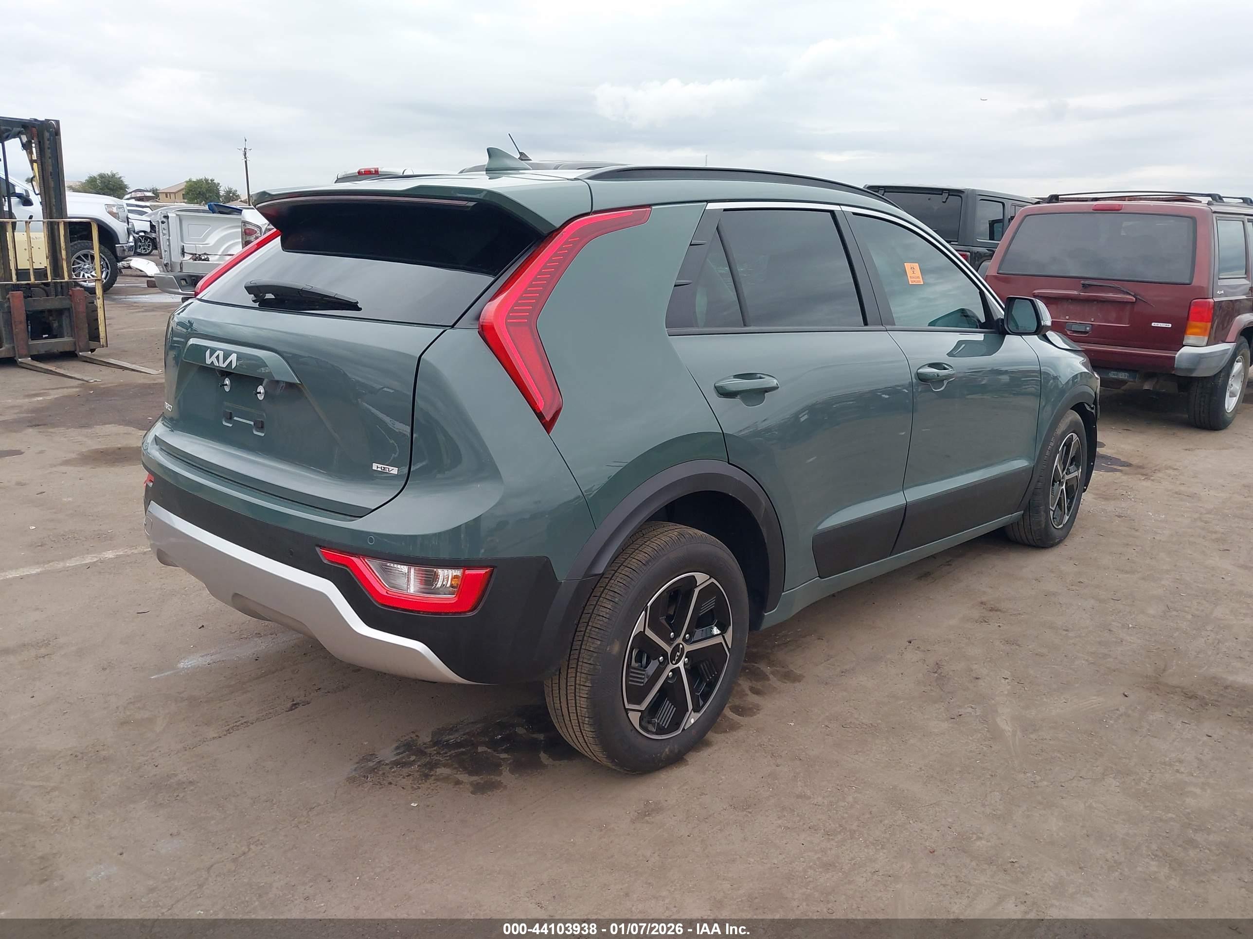 KIA NIRO image 4