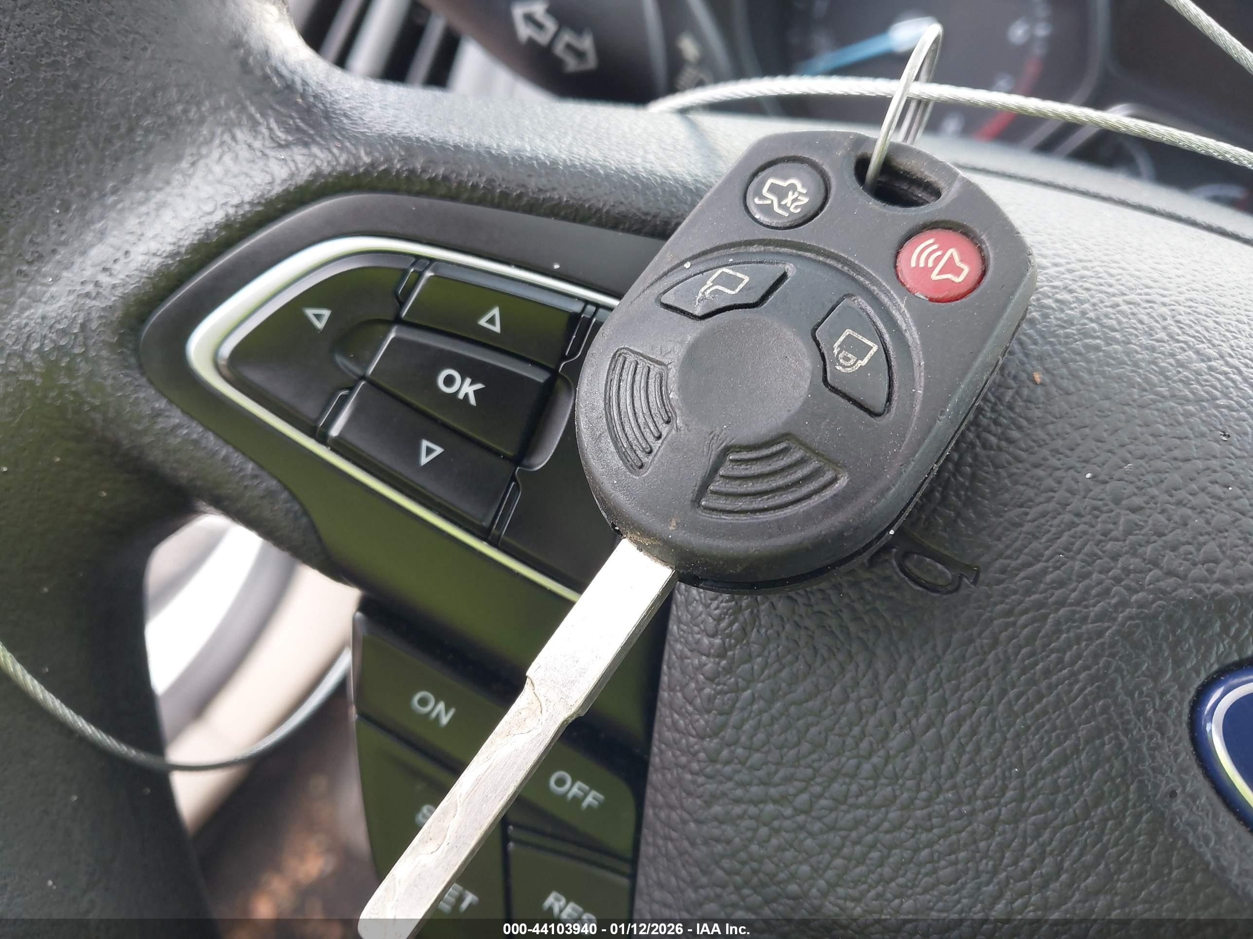 FORD FOCUS image 11
