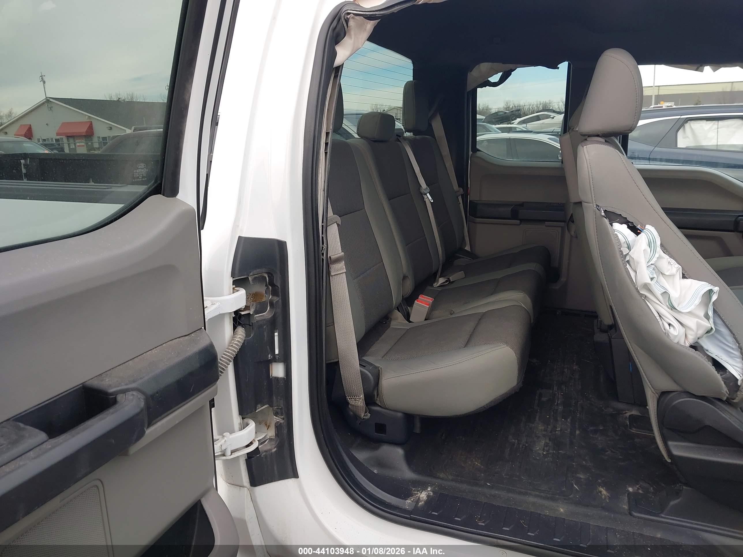 FORD F-150 image 8