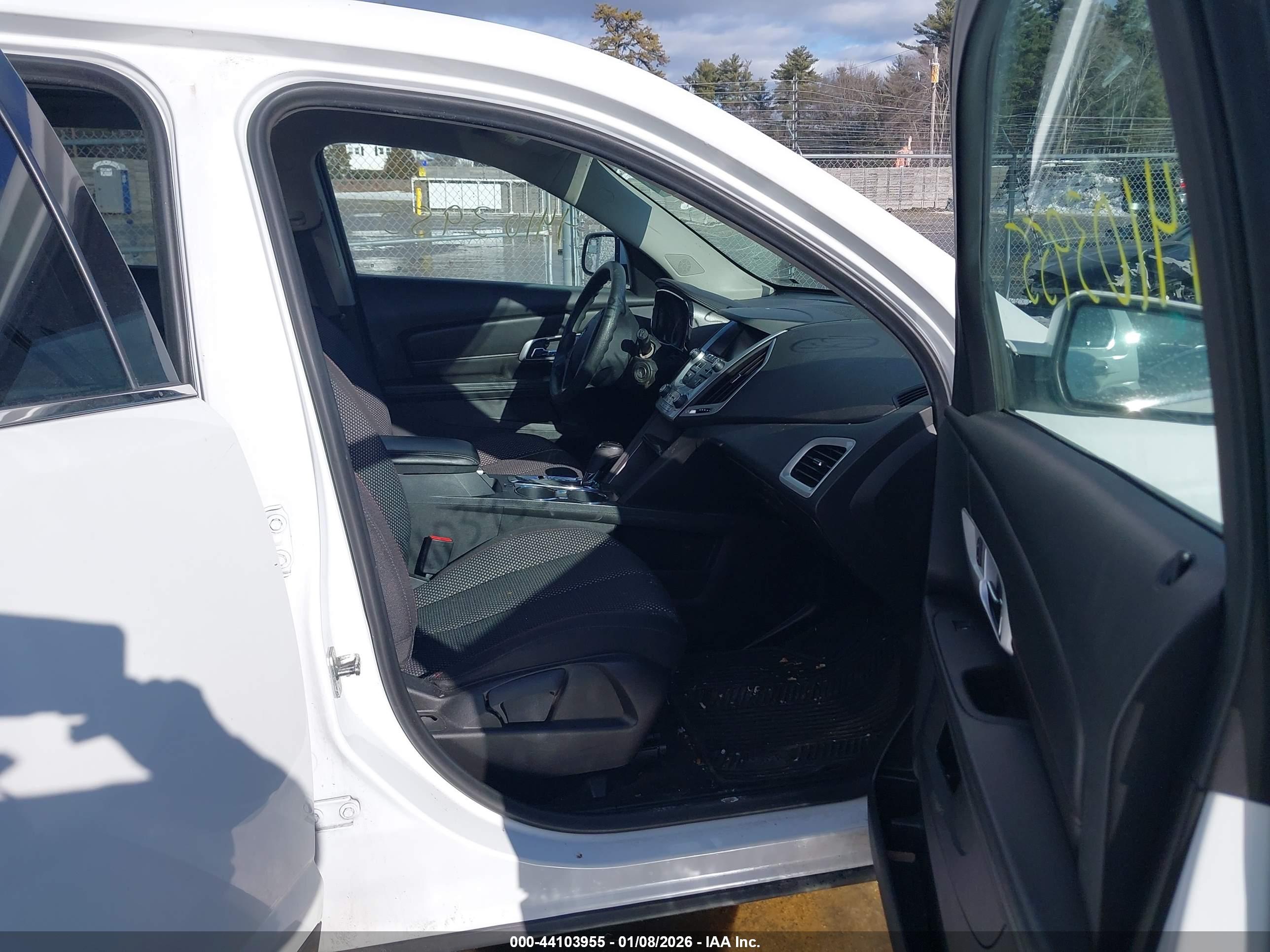 GMC TERRAIN image 5
