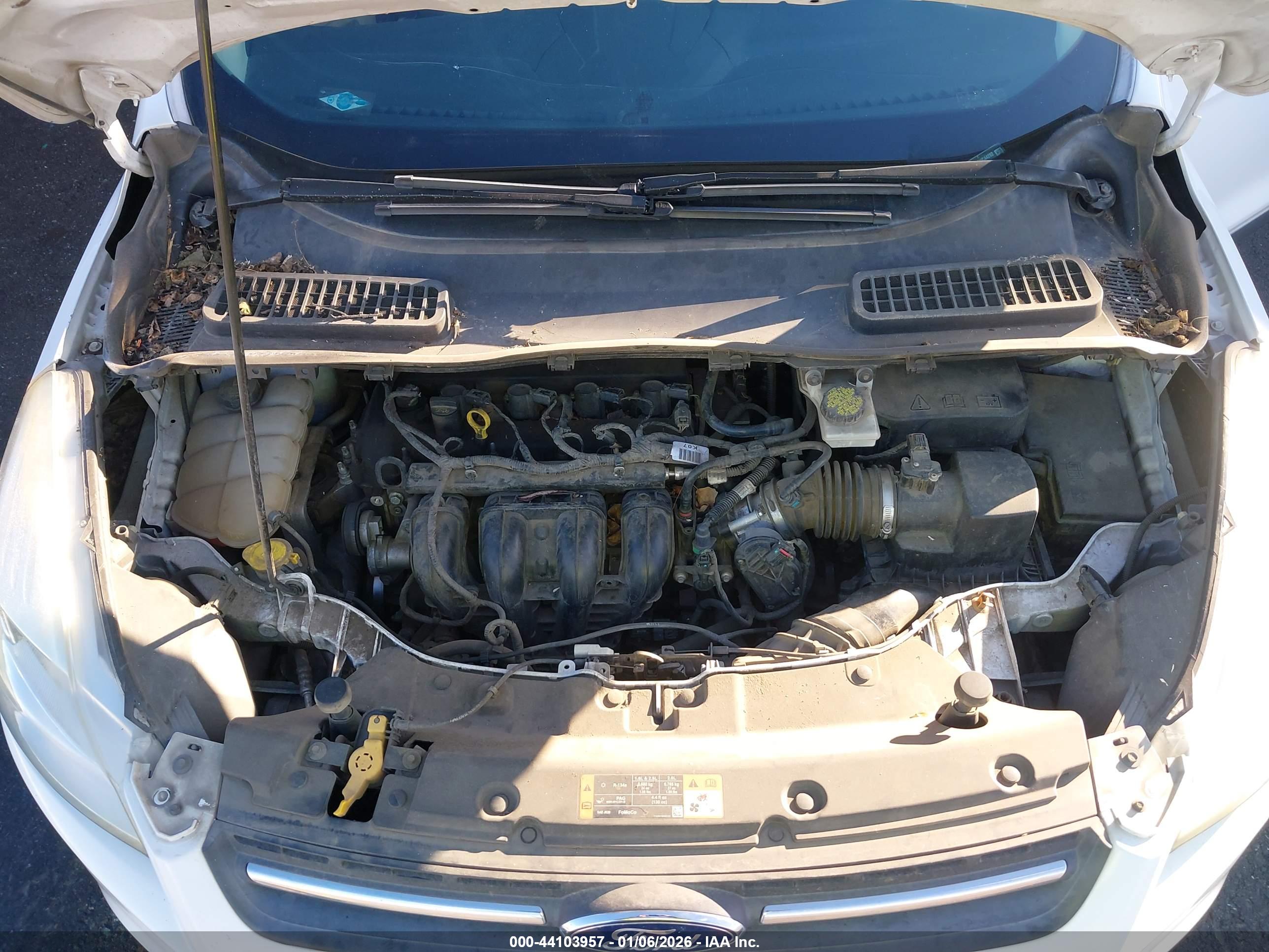 FORD ESCAPE image 10