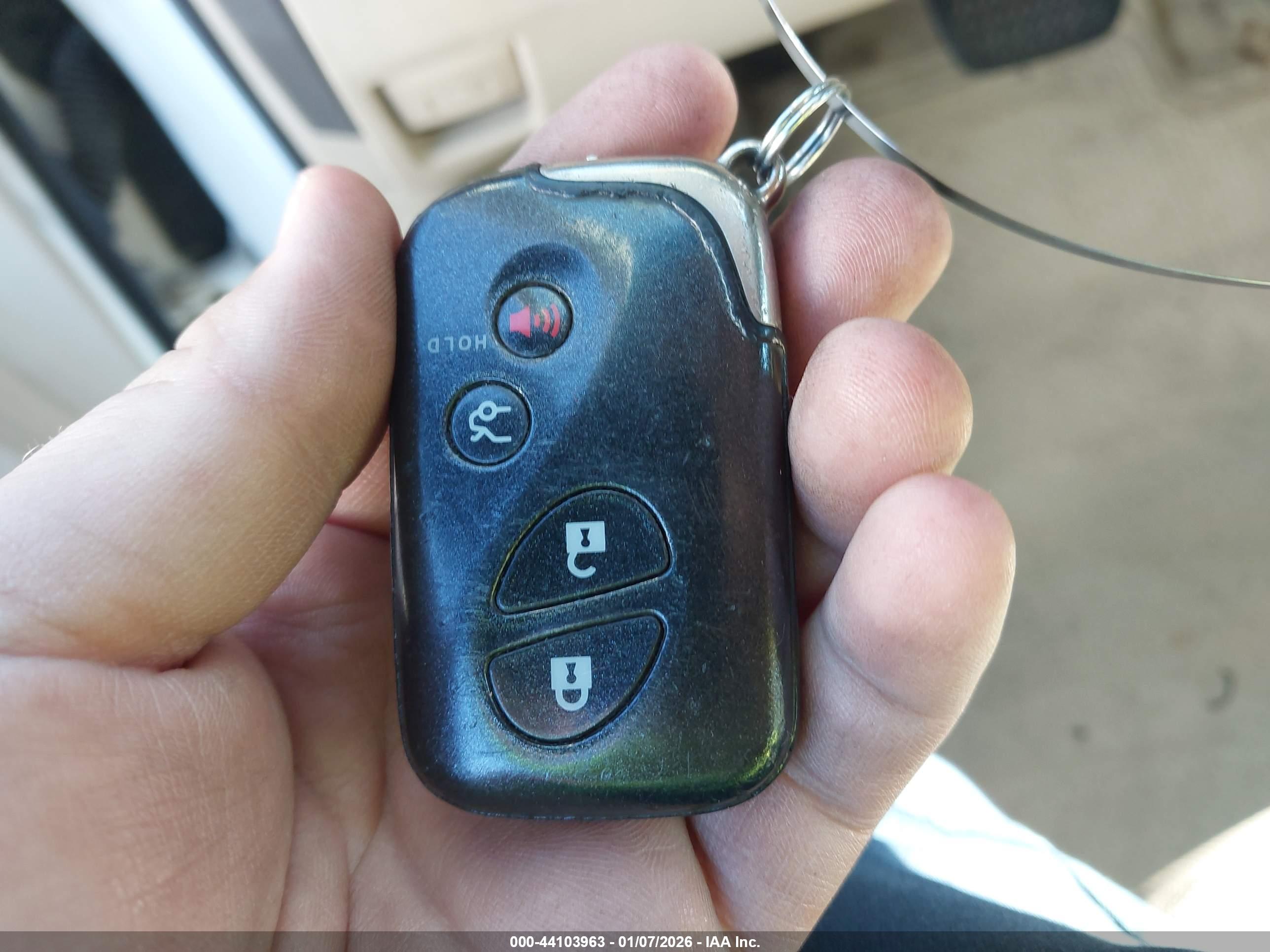 LEXUS ES image 11