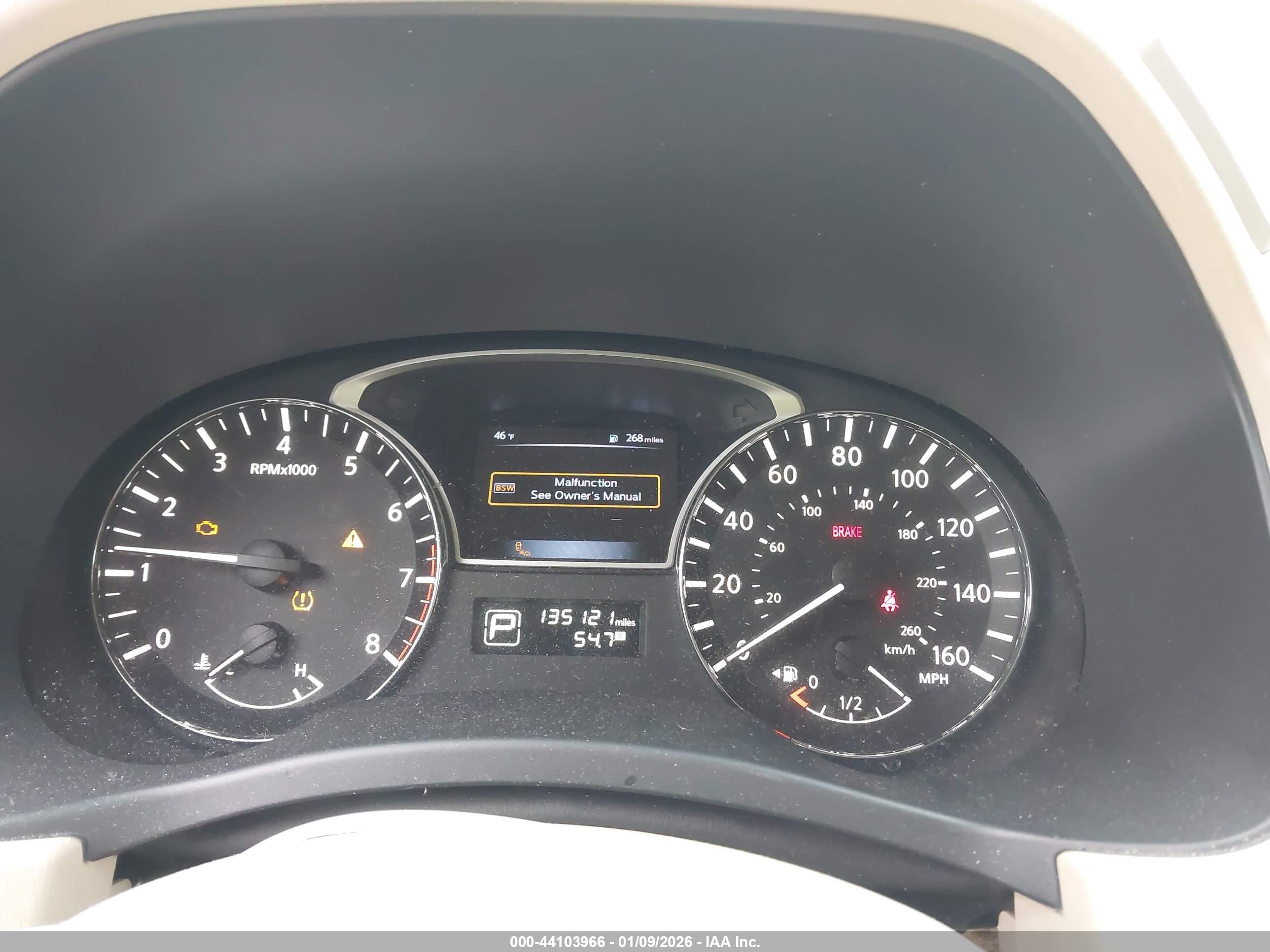 NISSAN PATHFINDER image 7