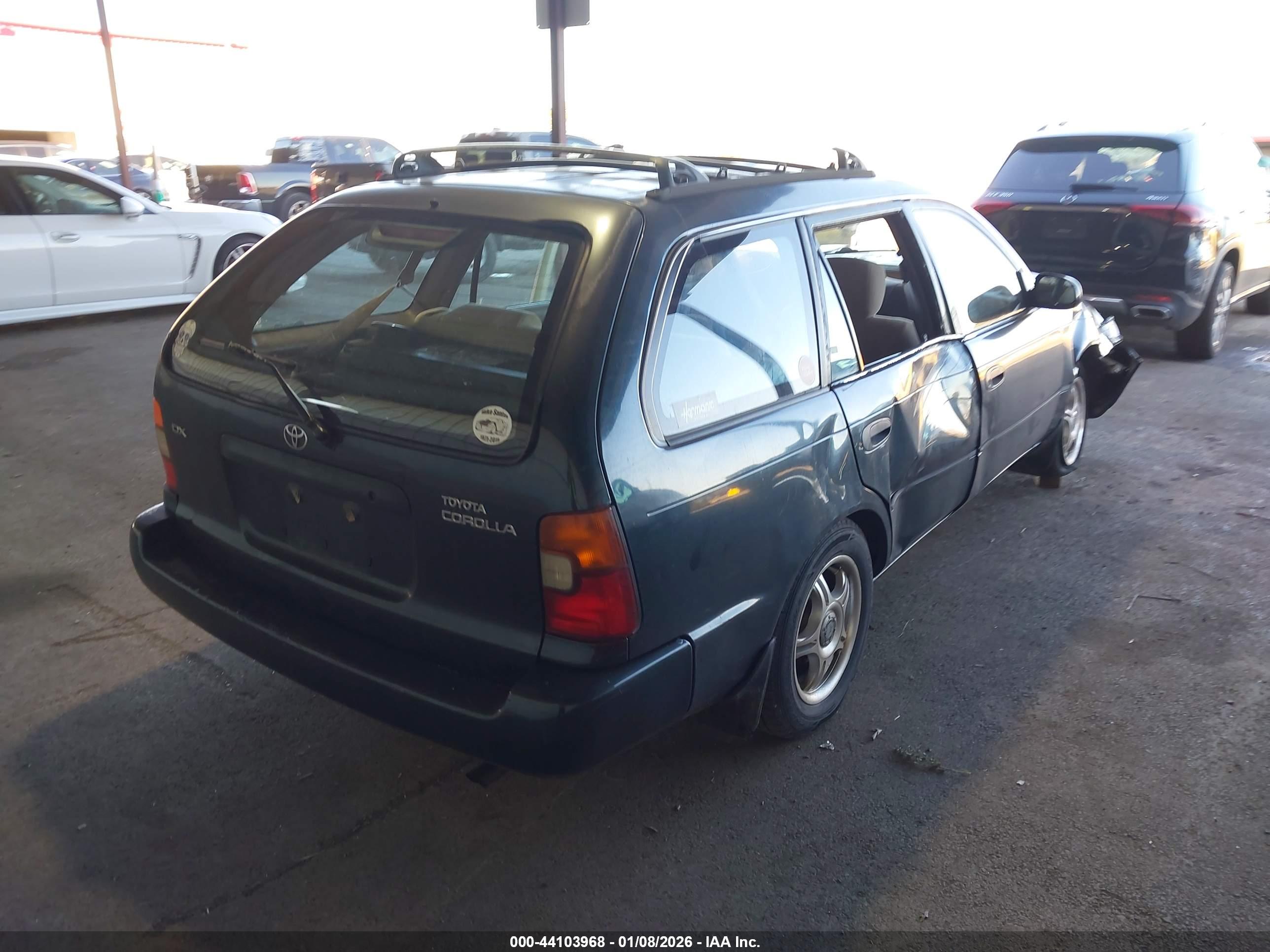 TOYOTA COROLLA image 4