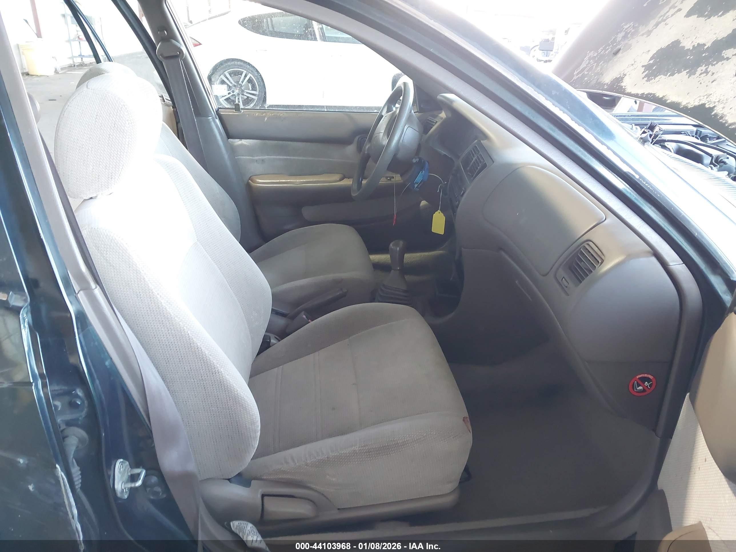 TOYOTA COROLLA image 5