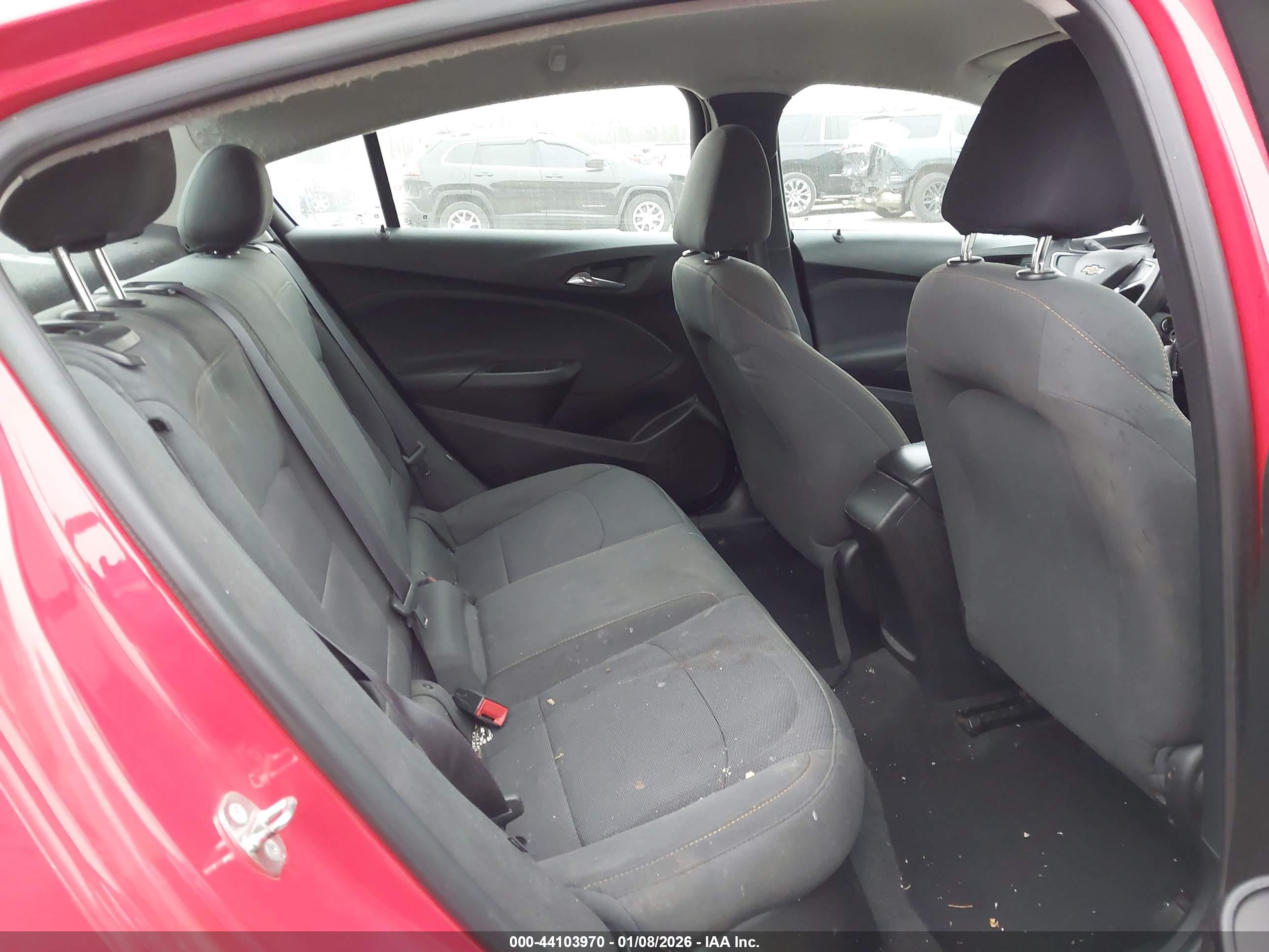 CHEVROLET CRUZE image 8
