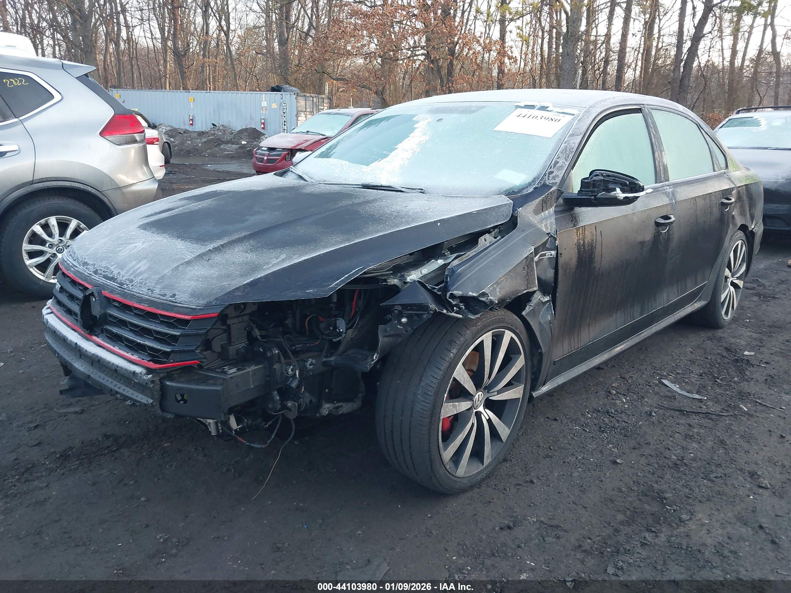 VOLKSWAGEN PASSAT image 6