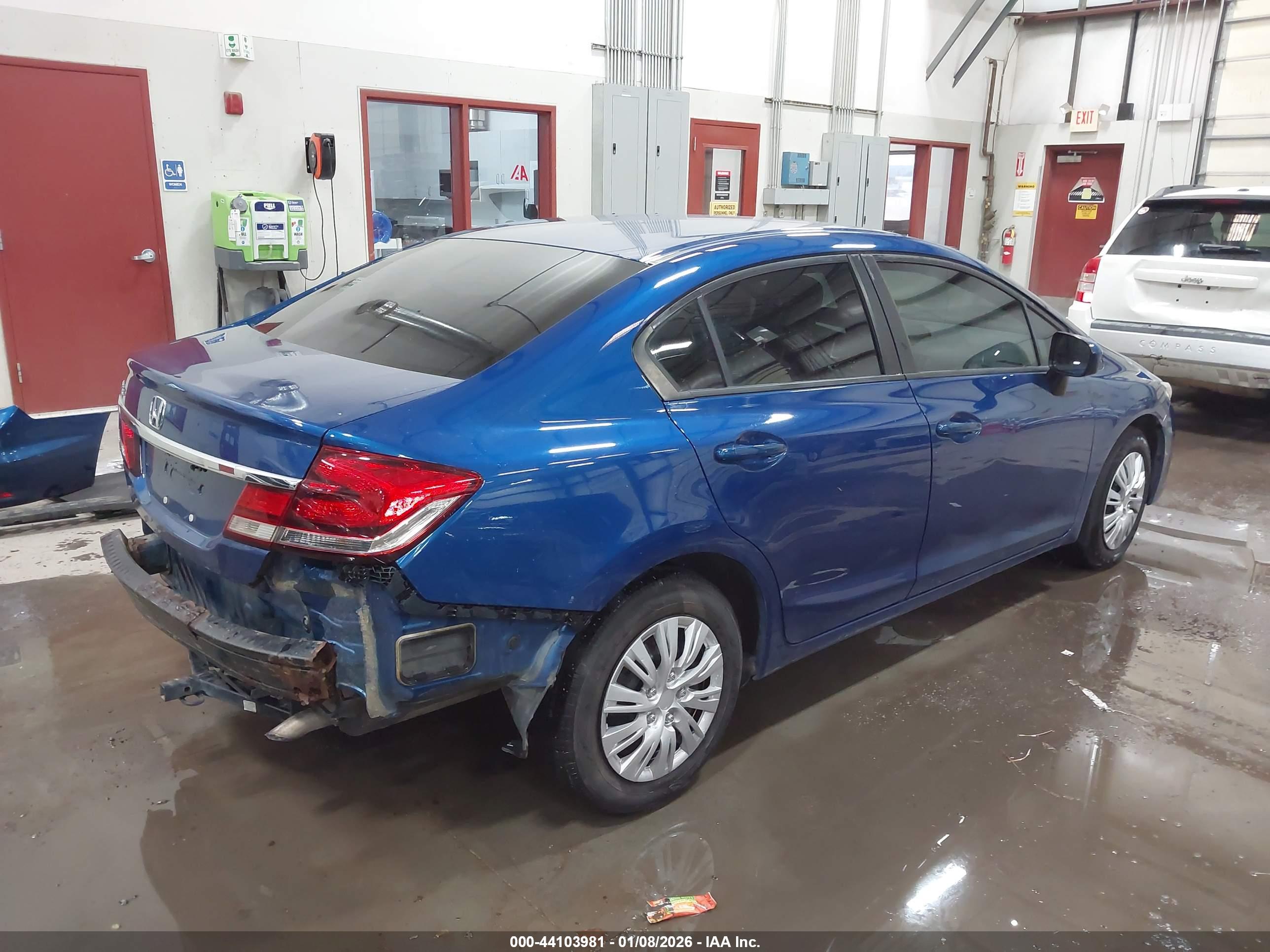 HONDA CIVIC image 4