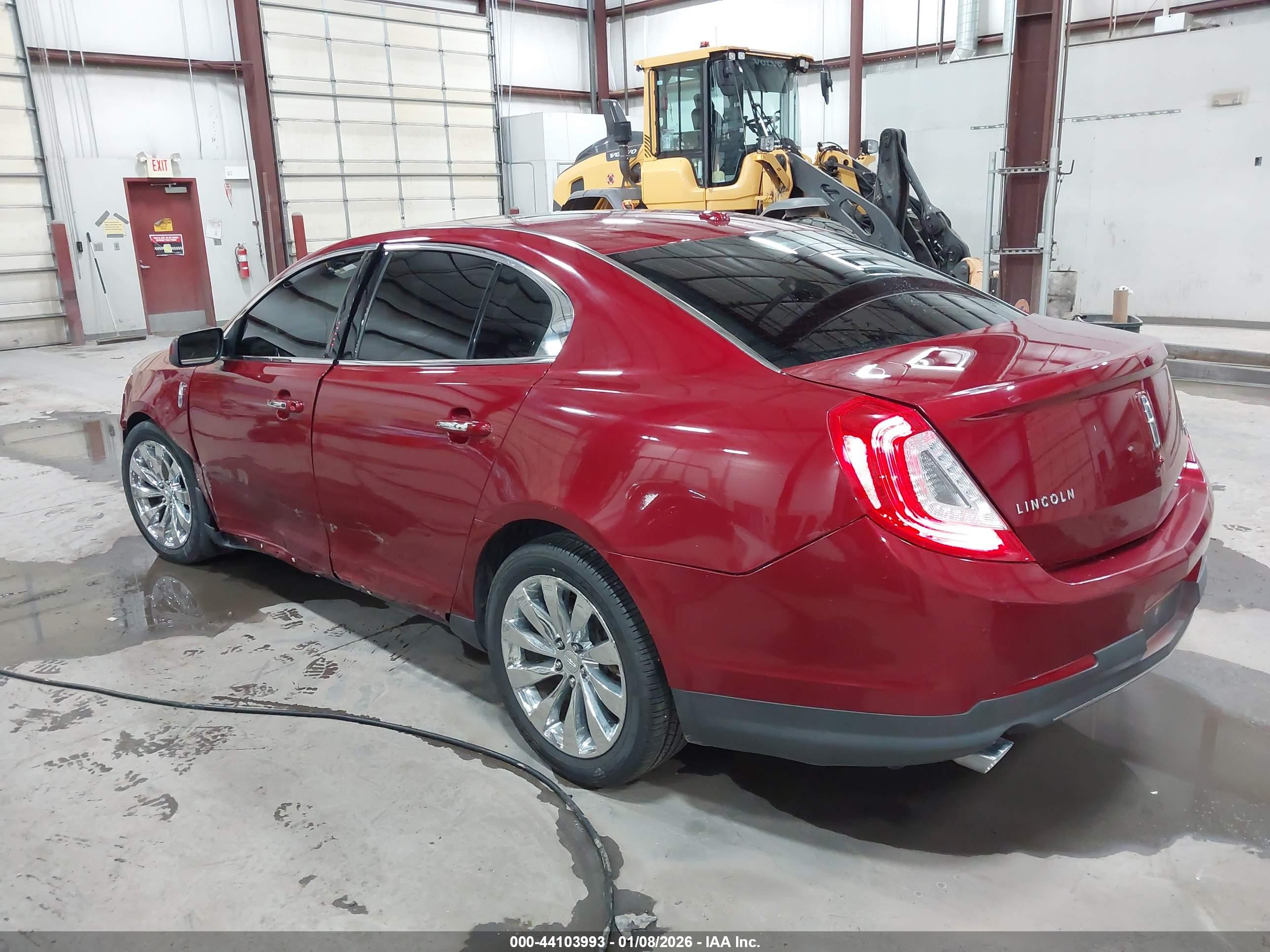 LINCOLN MKS image 3