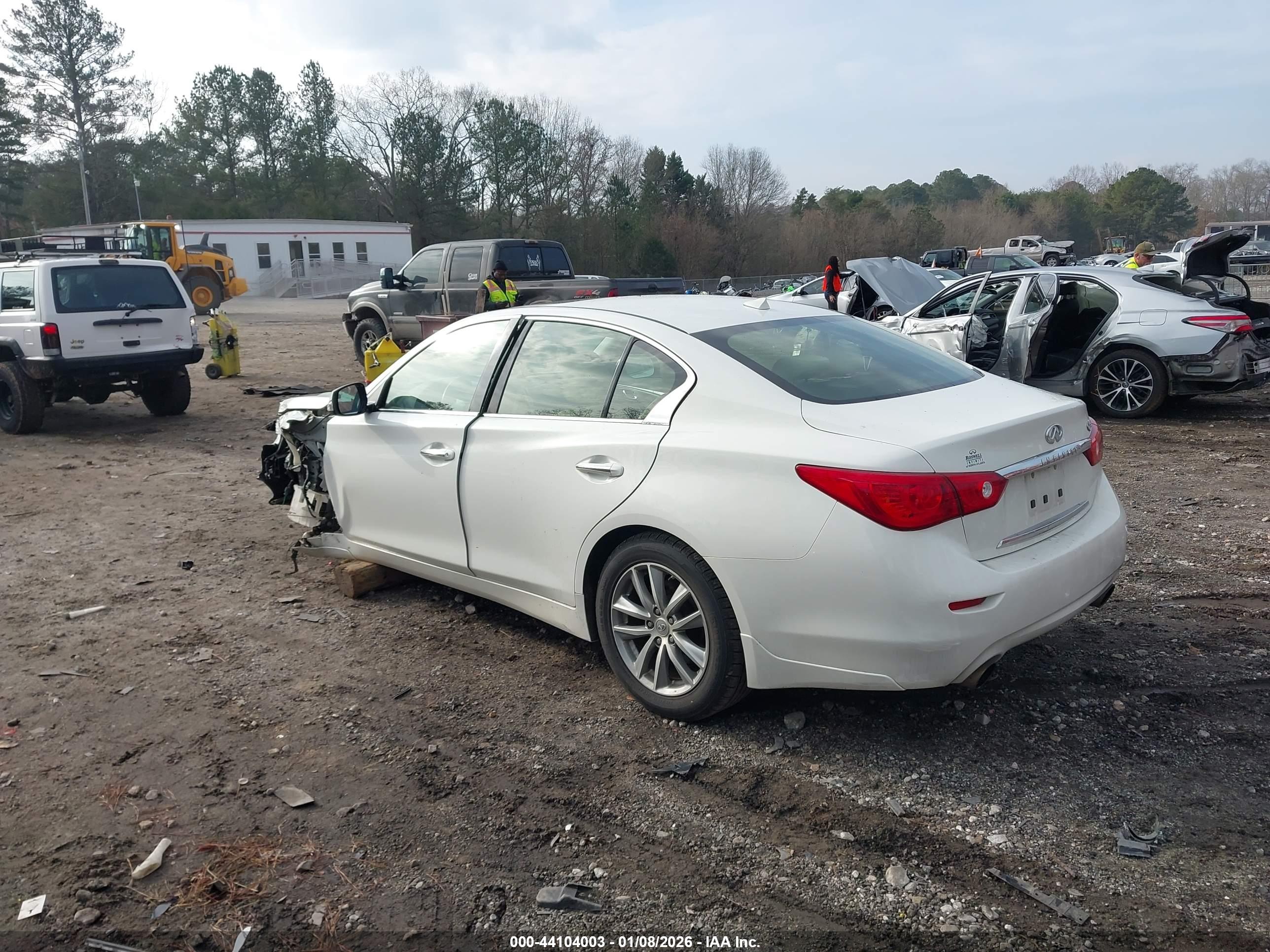 INFINITI Q50 image 3