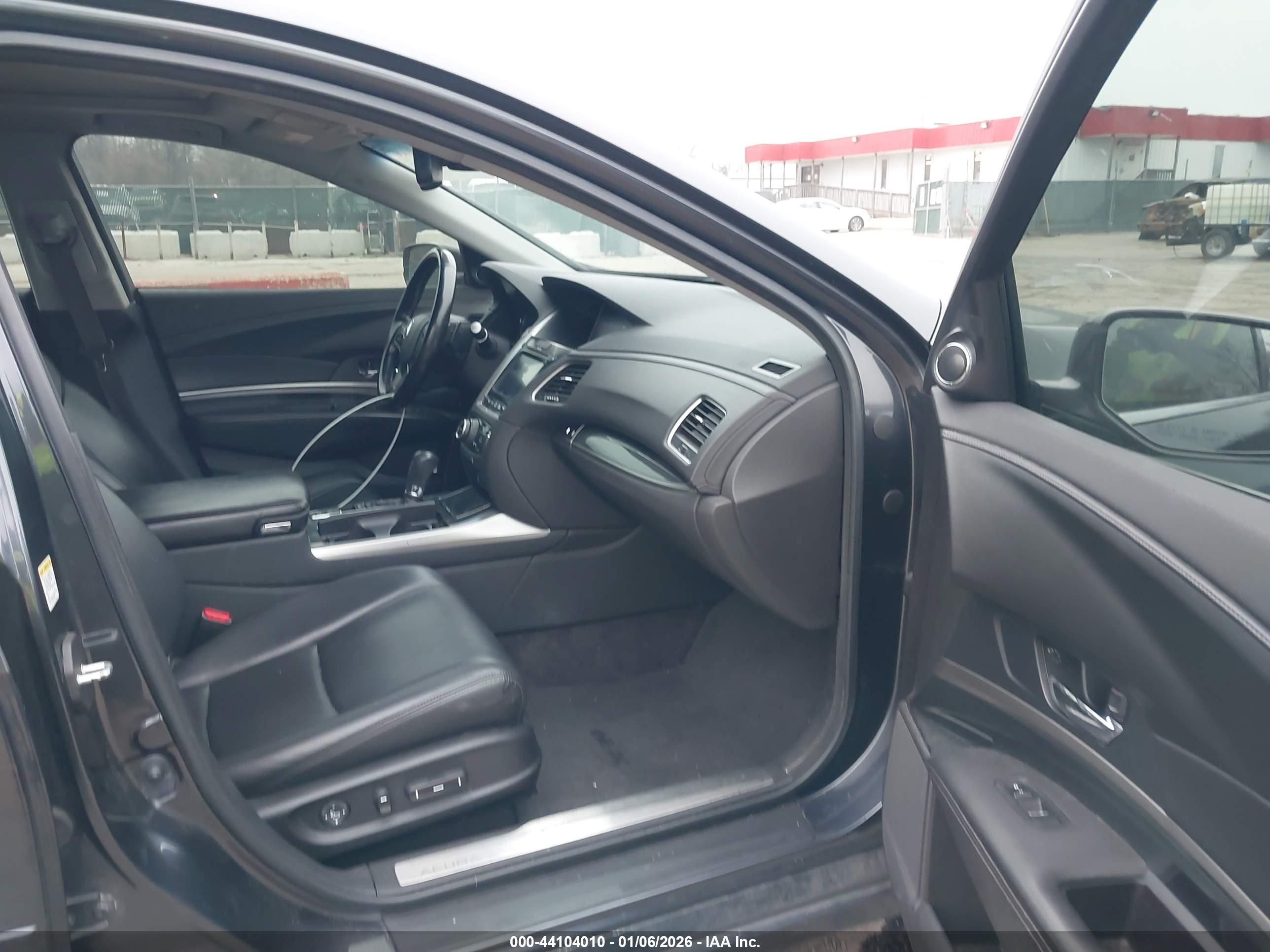 ACURA RLX image 5