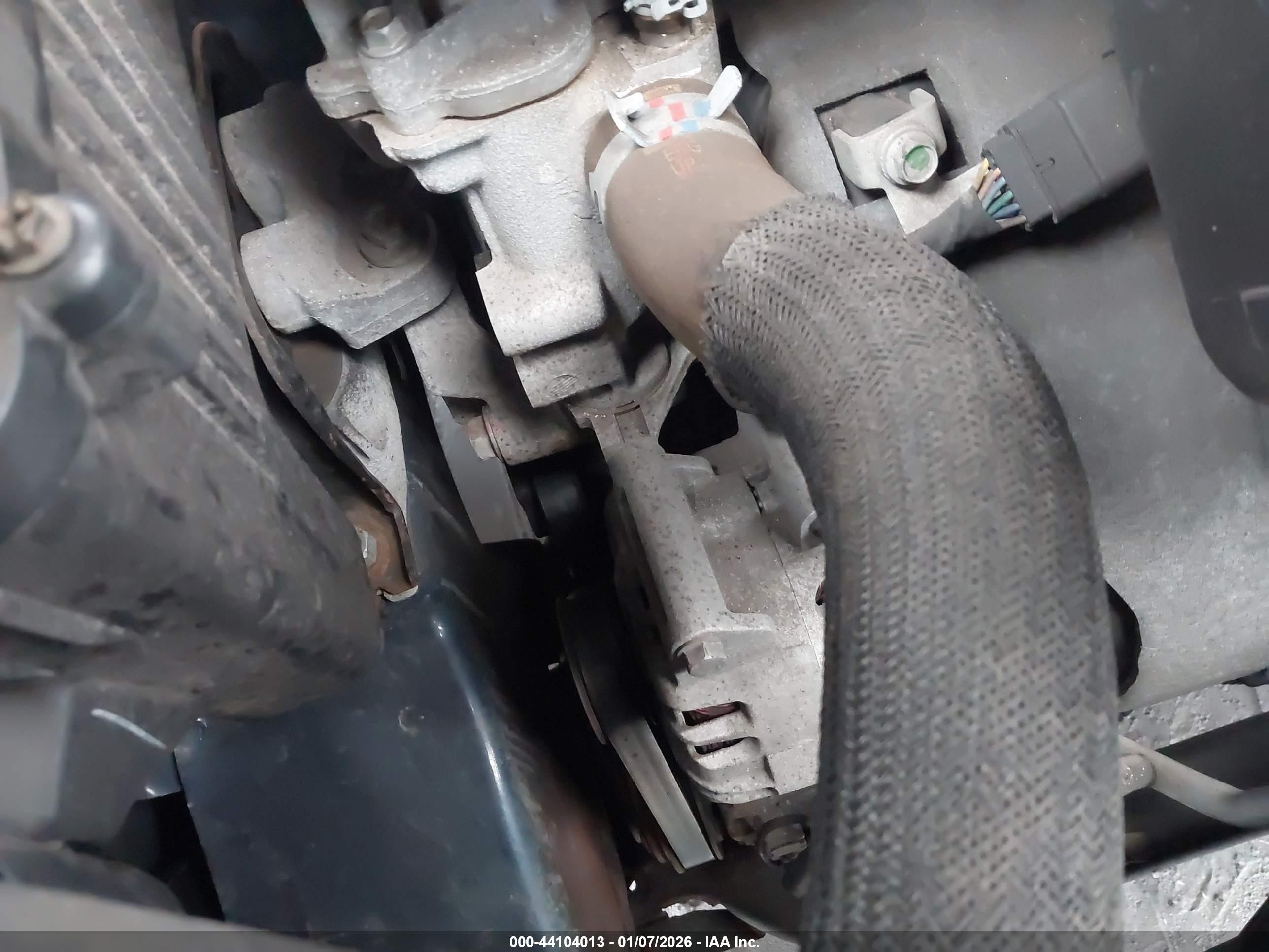 CHEVROLET EQUINOX image 6