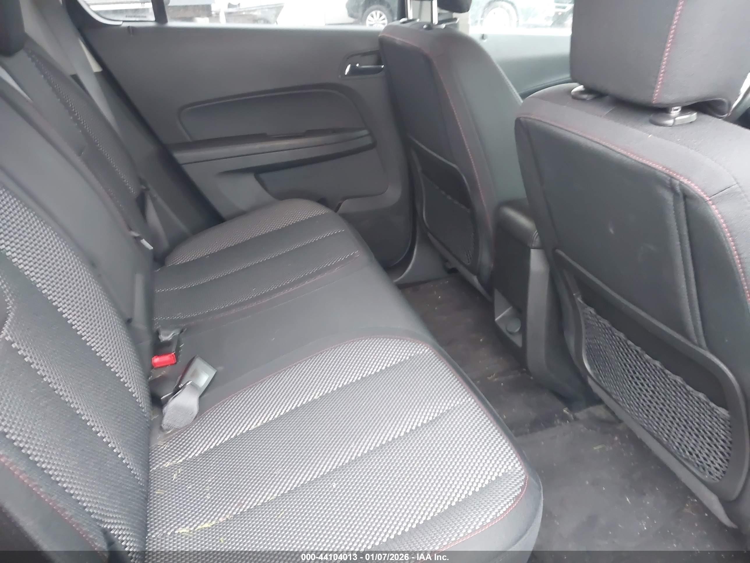 CHEVROLET EQUINOX image 8
