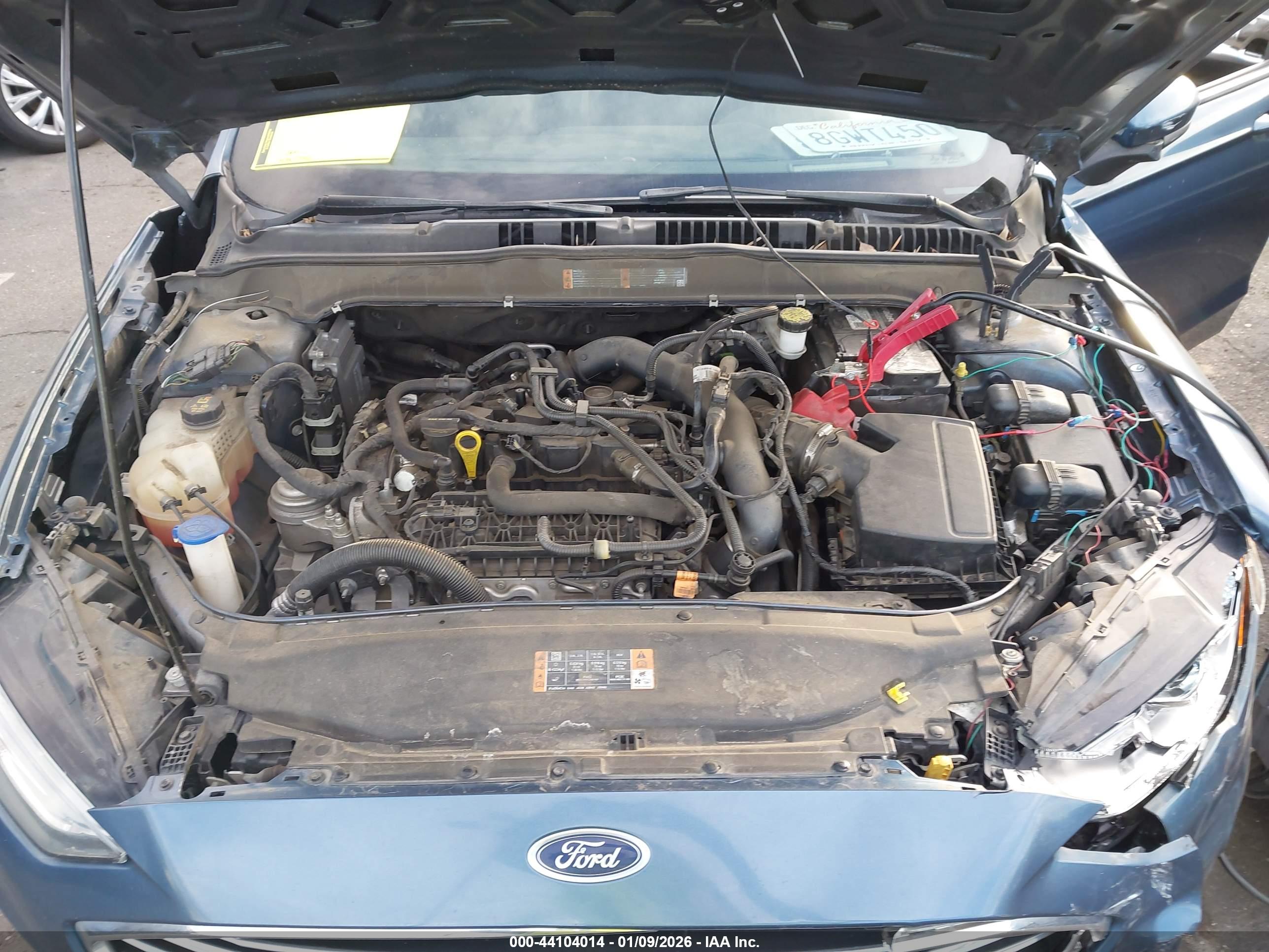 FORD FUSION image 10
