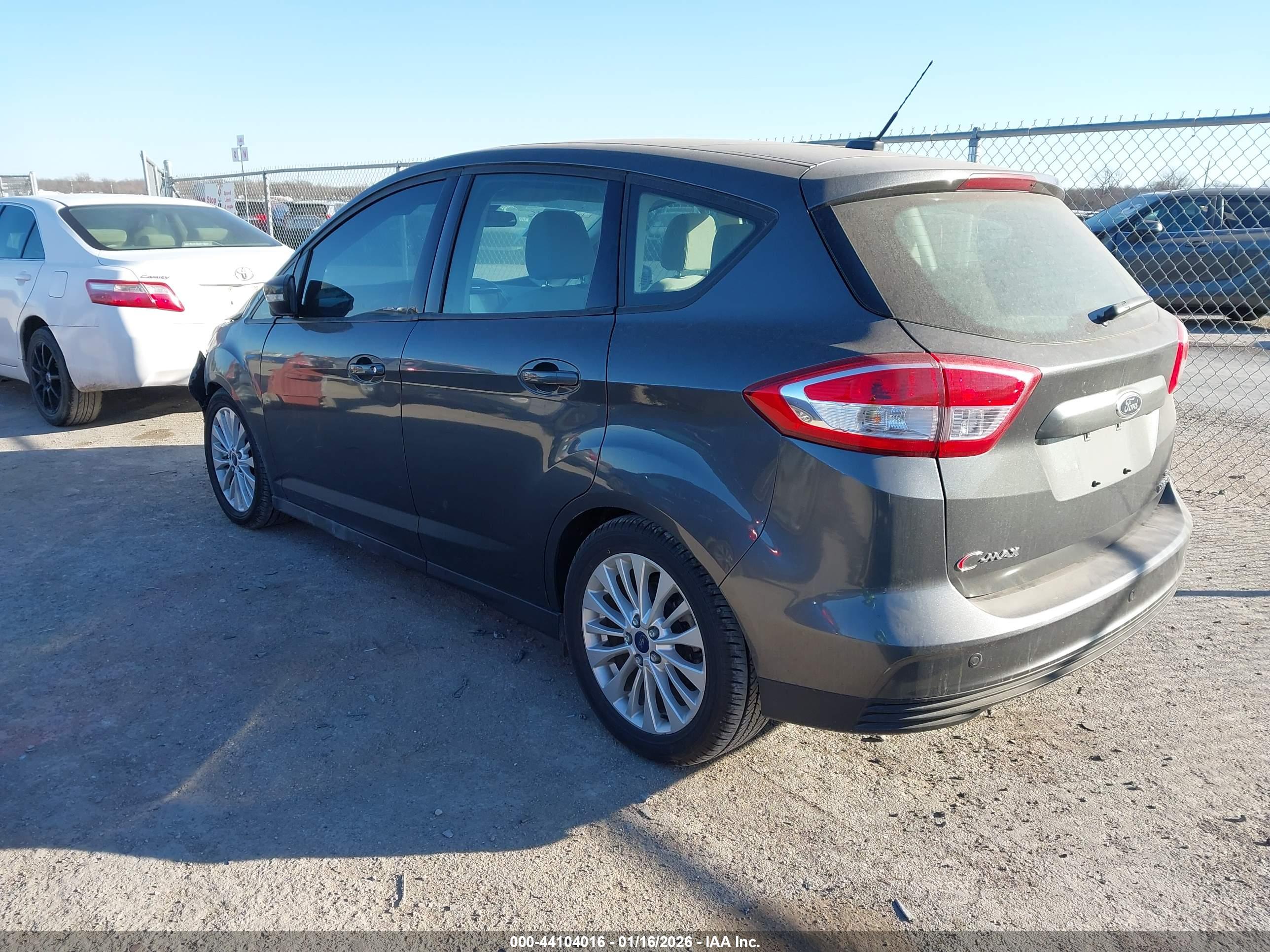 FORD C-MAX image 3
