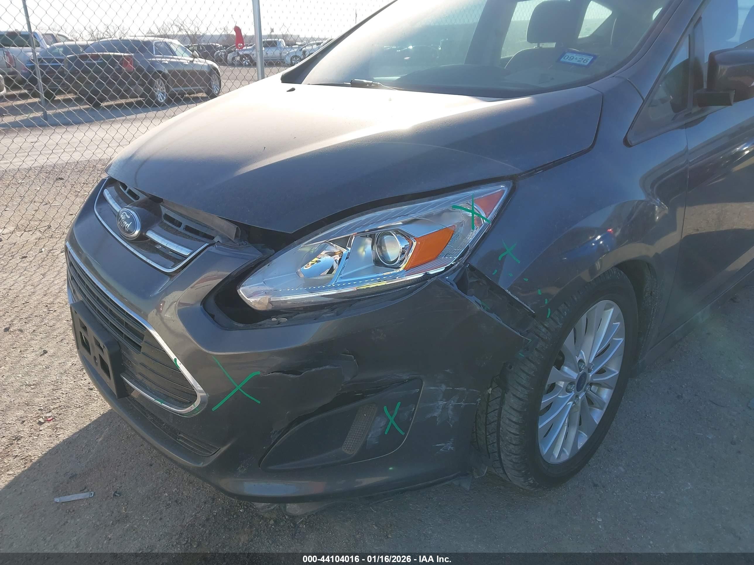 FORD C-MAX image 6