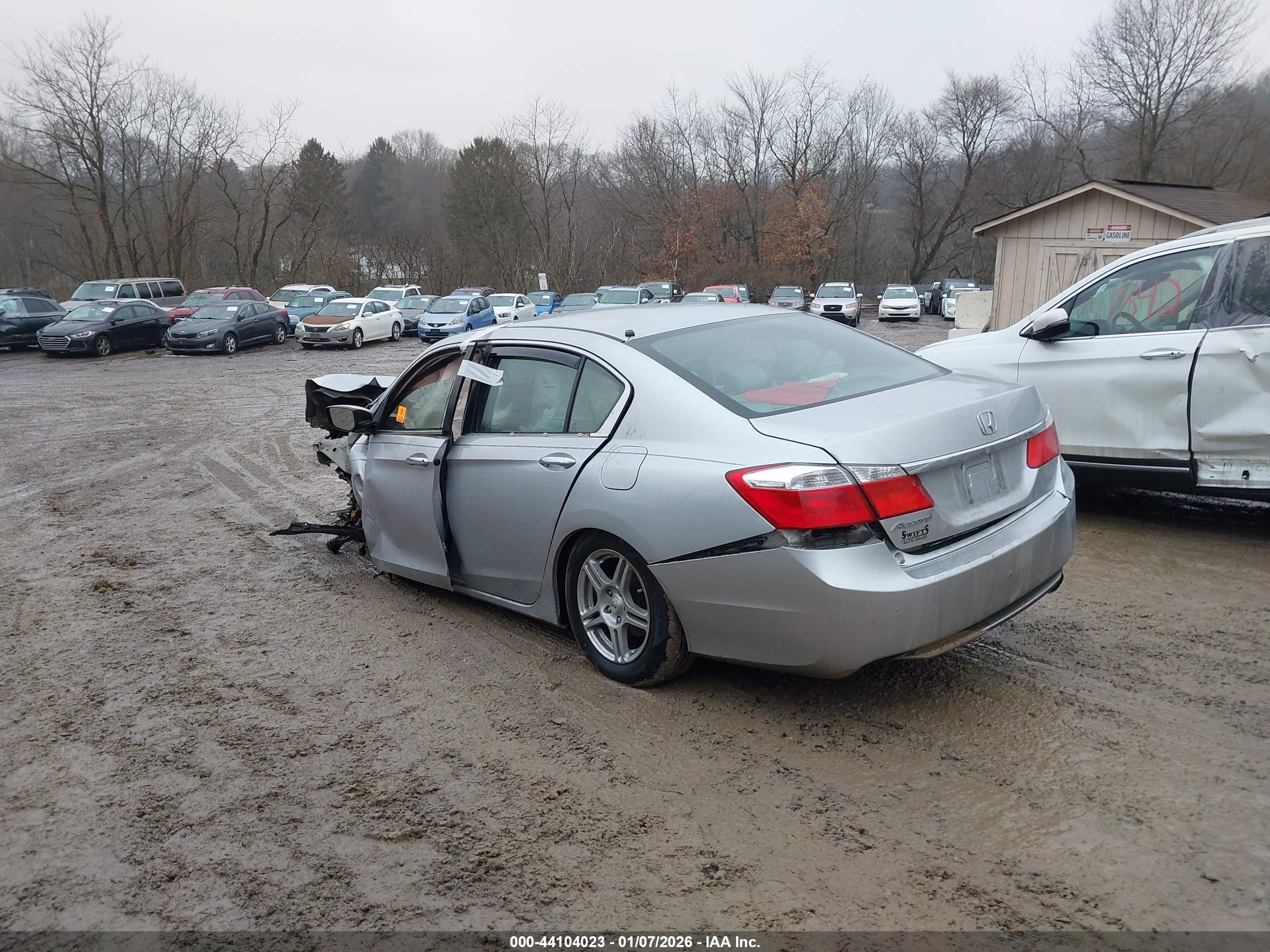 HONDA ACCORD image 6