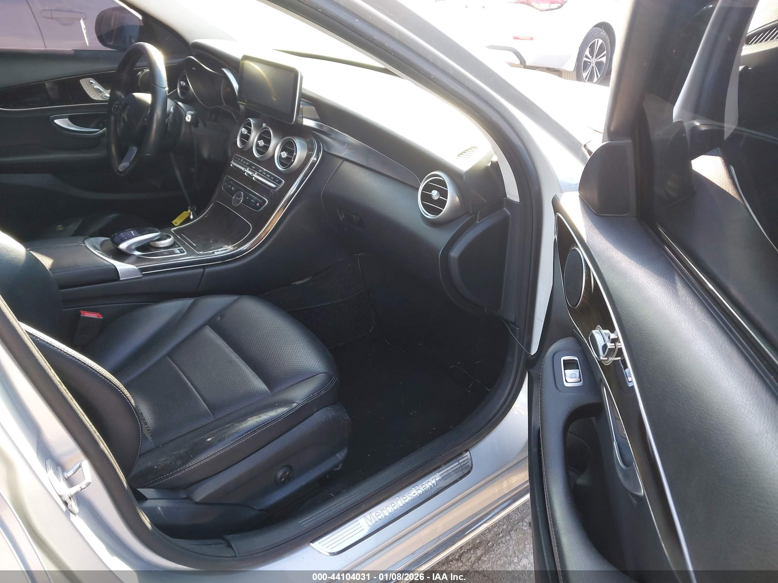 MERCEDES-BENZ C image 5