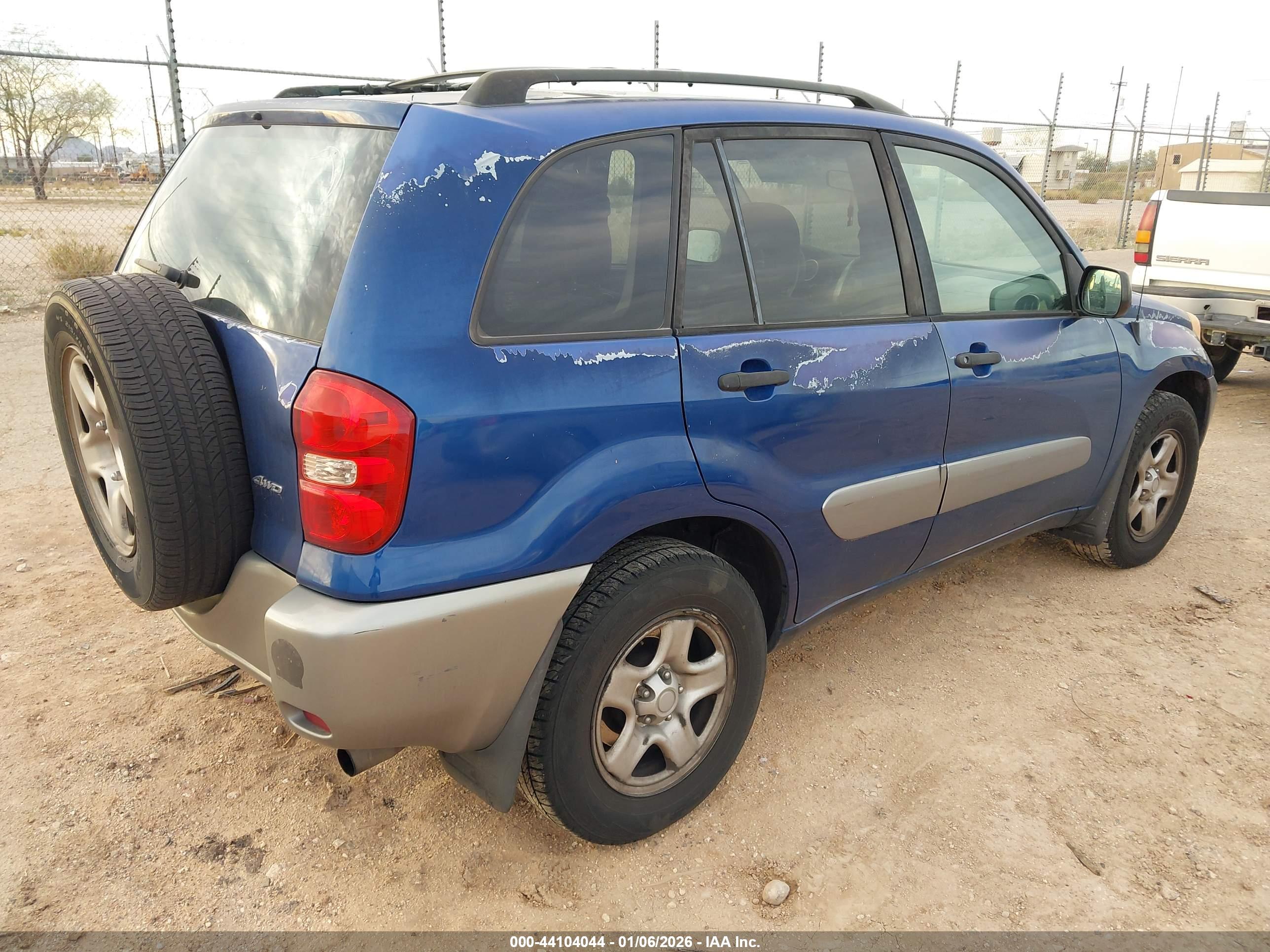 TOYOTA RAV4 image 4