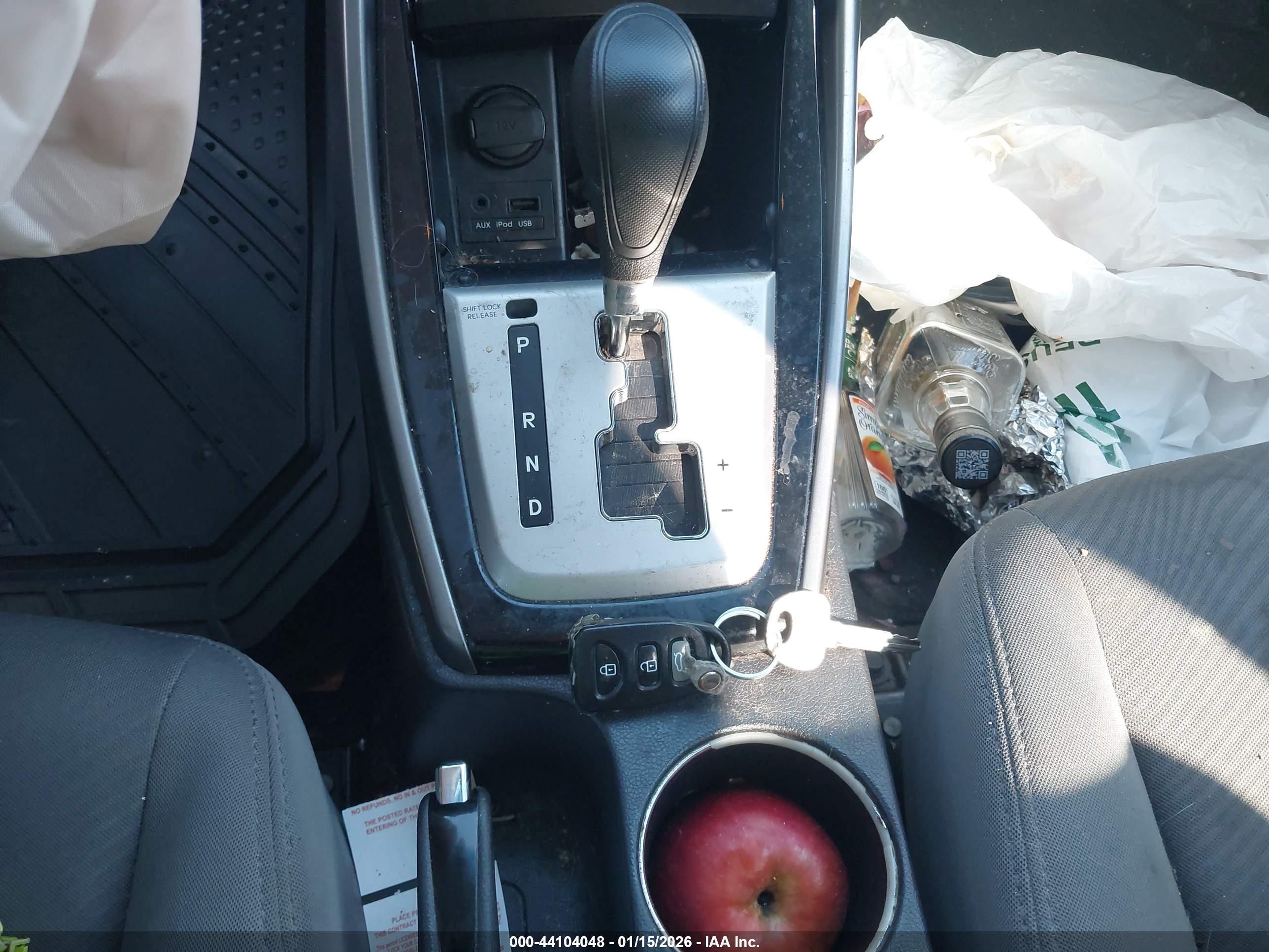 HYUNDAI ELANTRA image 11