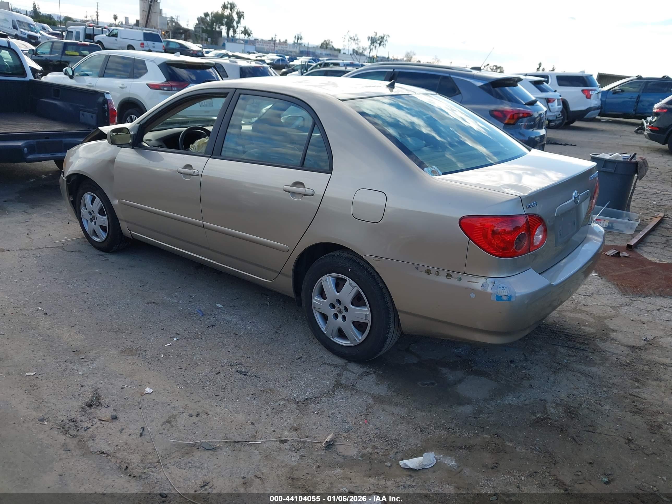 TOYOTA COROLLA image 3