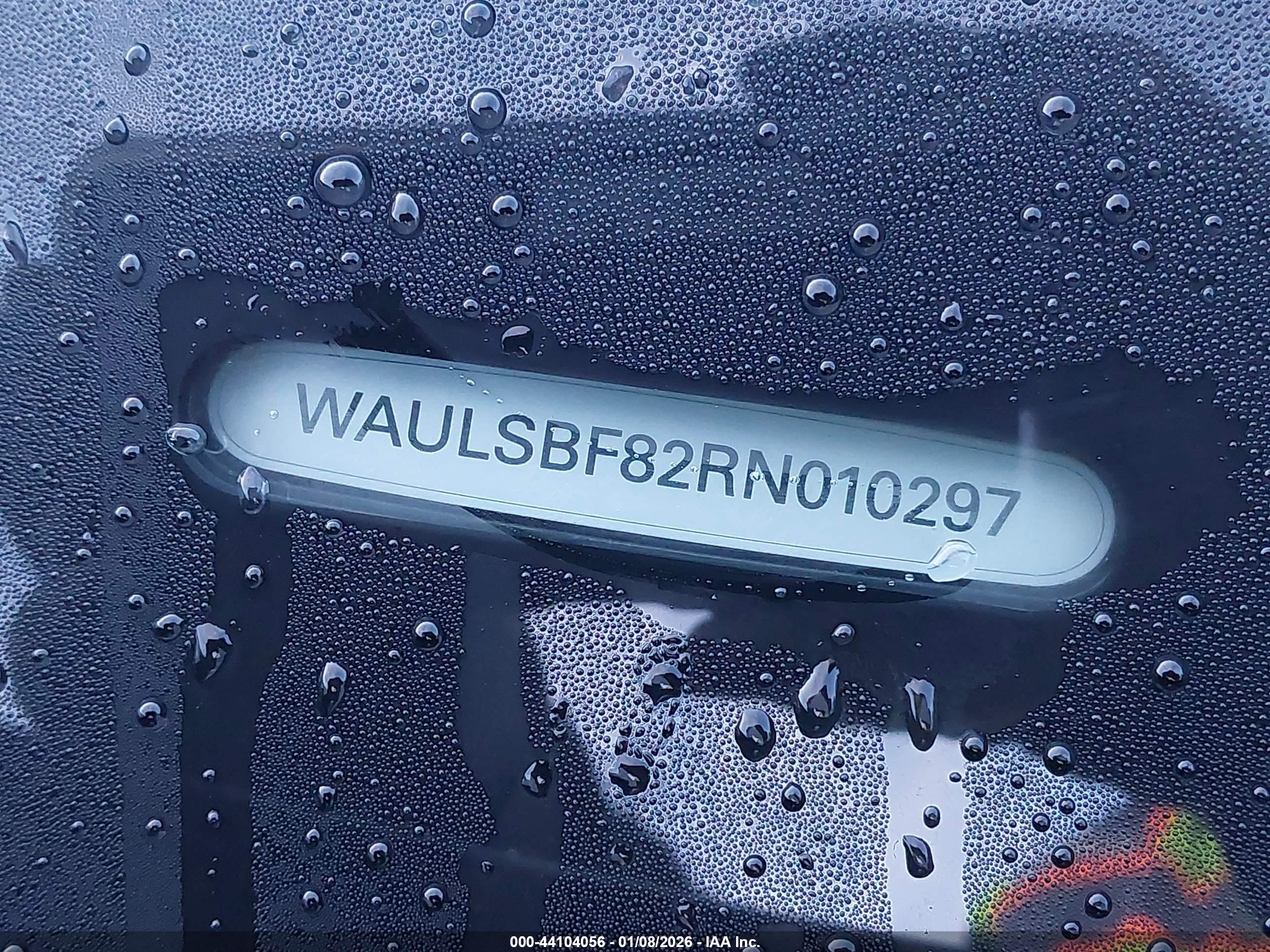 AUDI S8 image 9