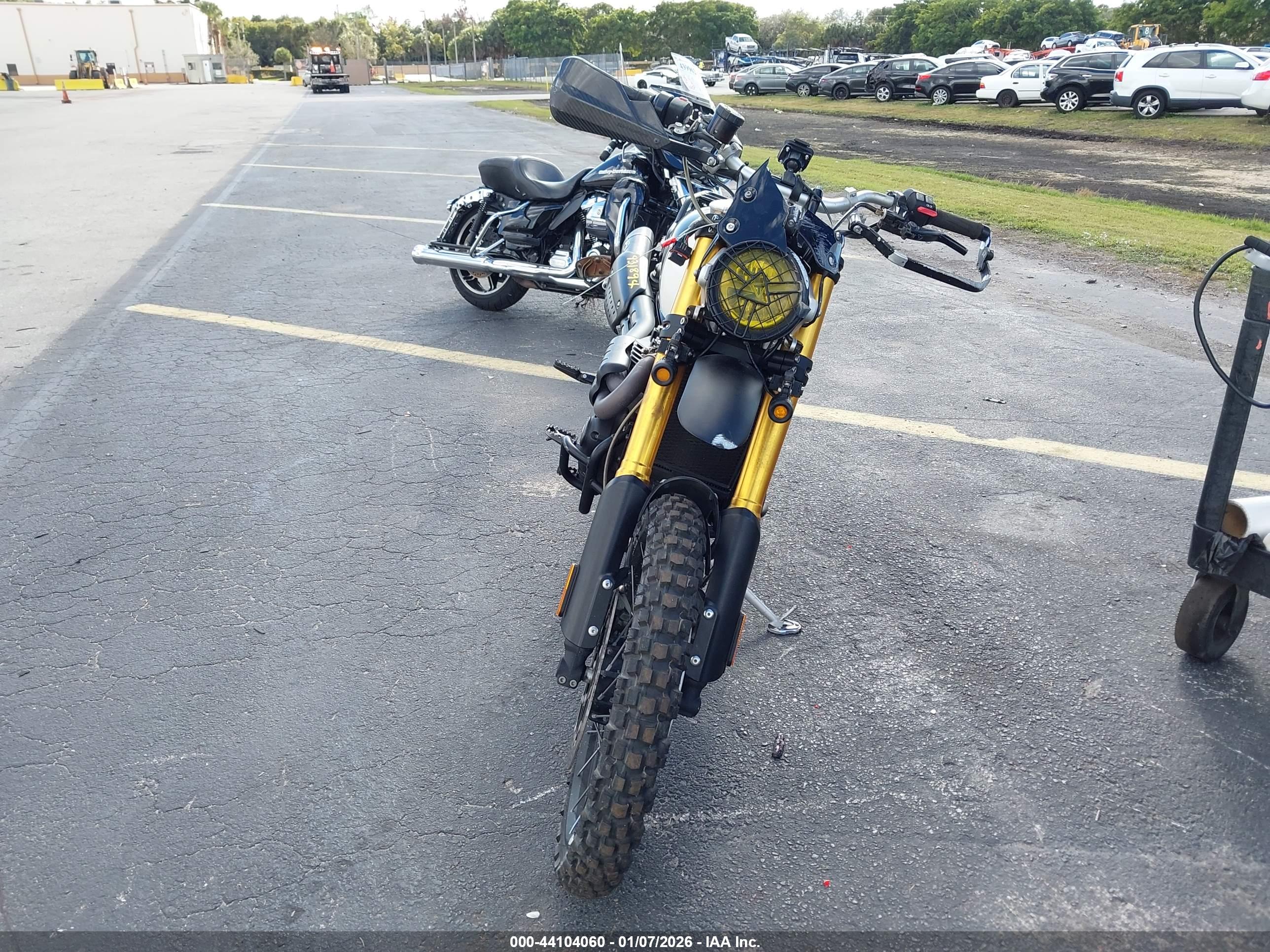TRIUMPH MOTORCYCLE image 5