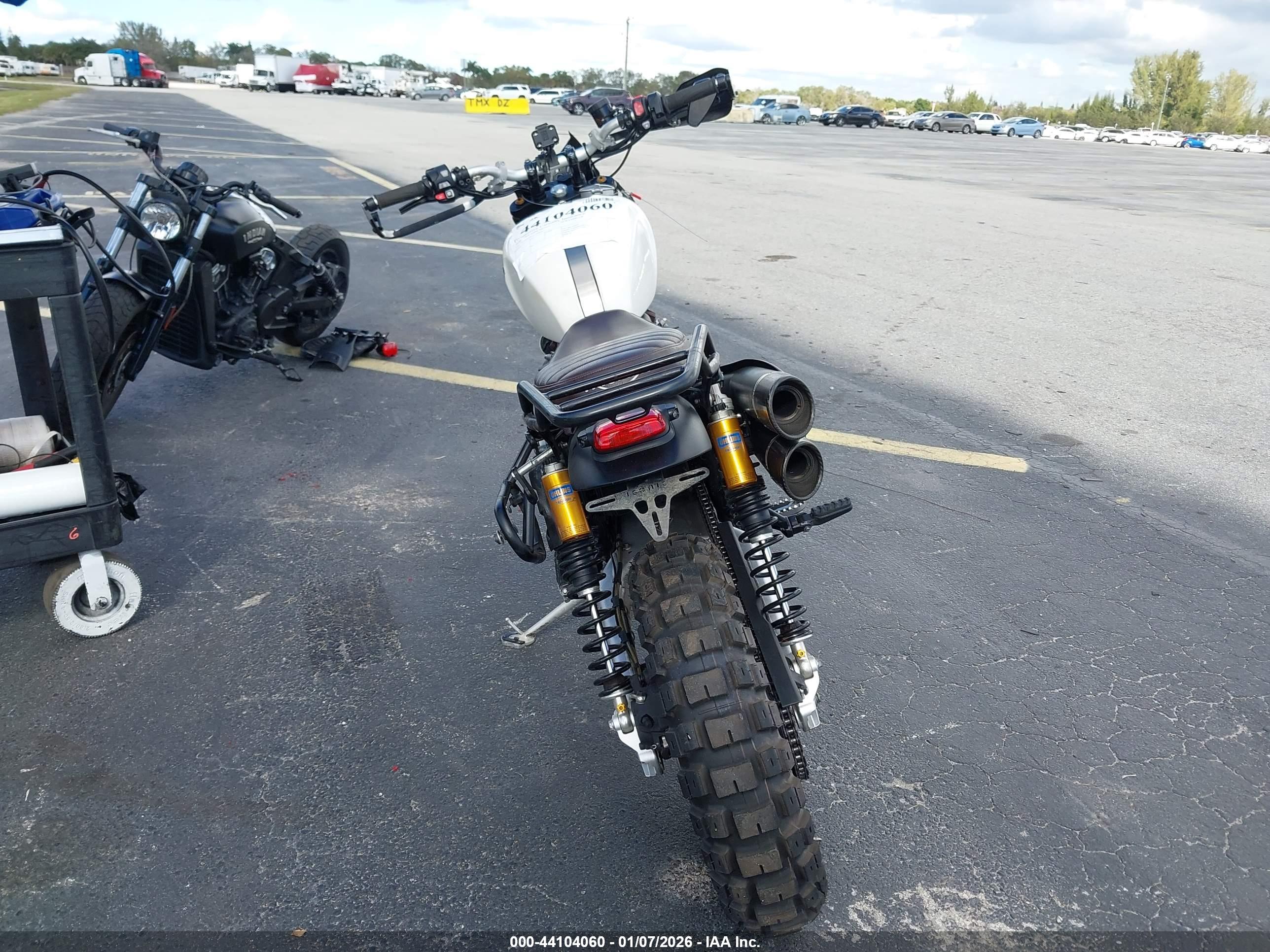 TRIUMPH MOTORCYCLE image 6