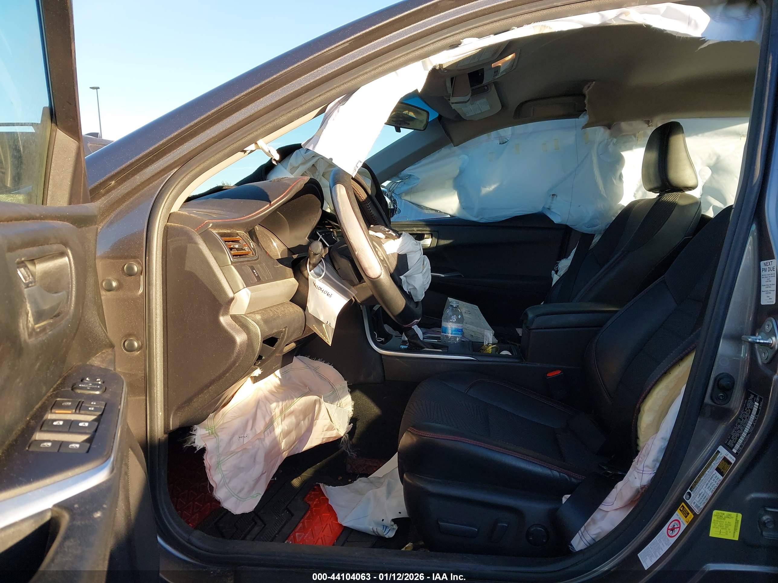 TOYOTA CAMRY image 5
