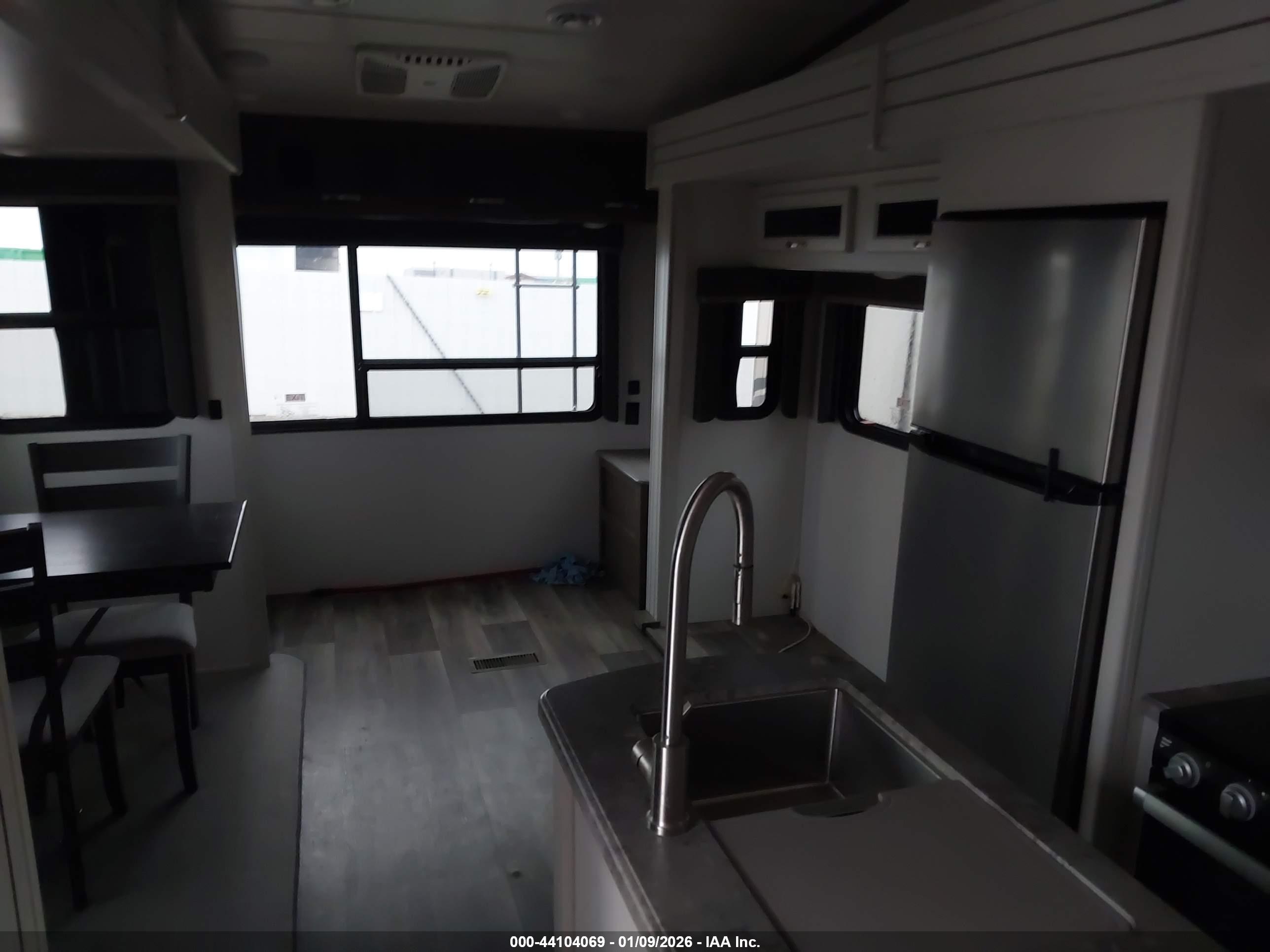 KEYSTONE RV image 5