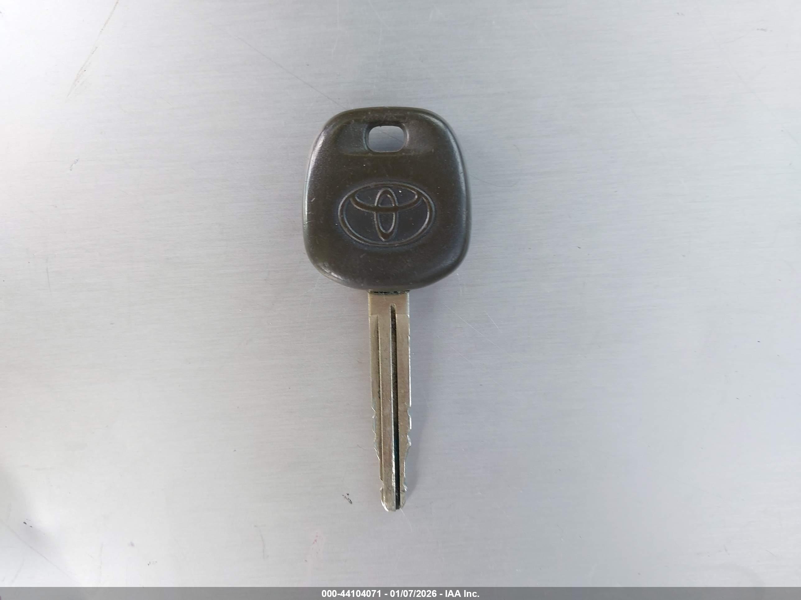 TOYOTA COROLLA image 11