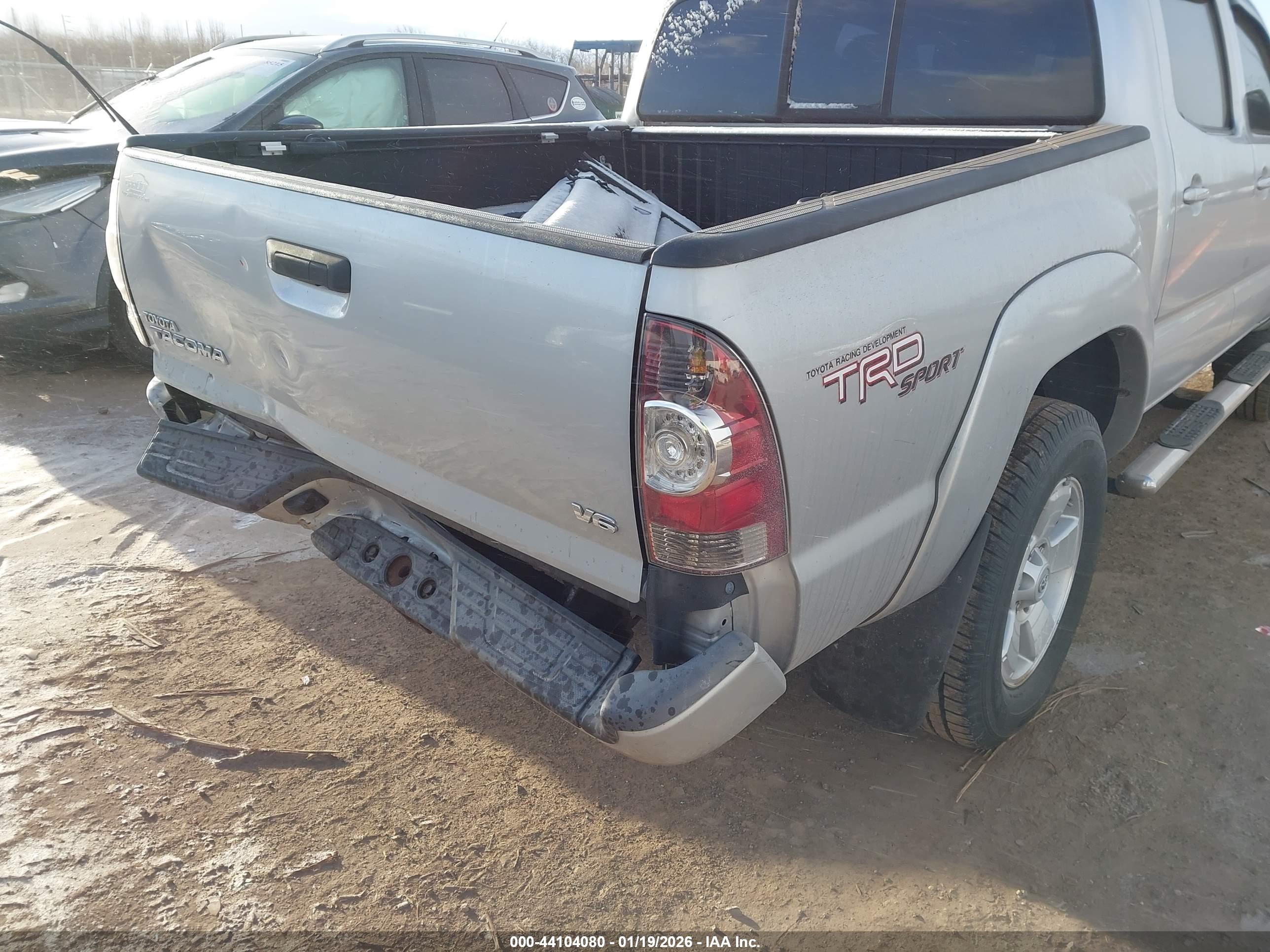 TOYOTA TACOMA image 6