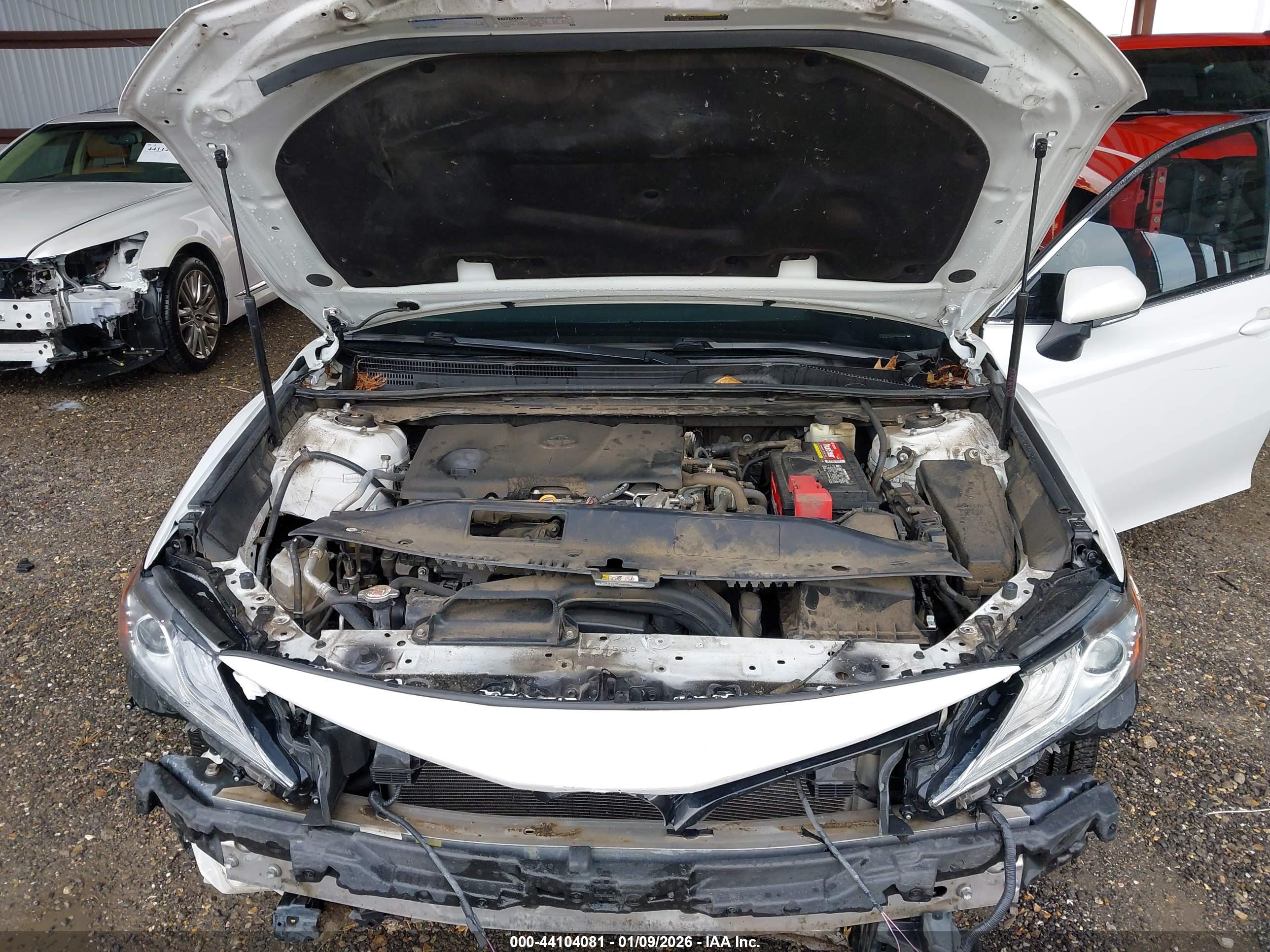 TOYOTA CAMRY image 10