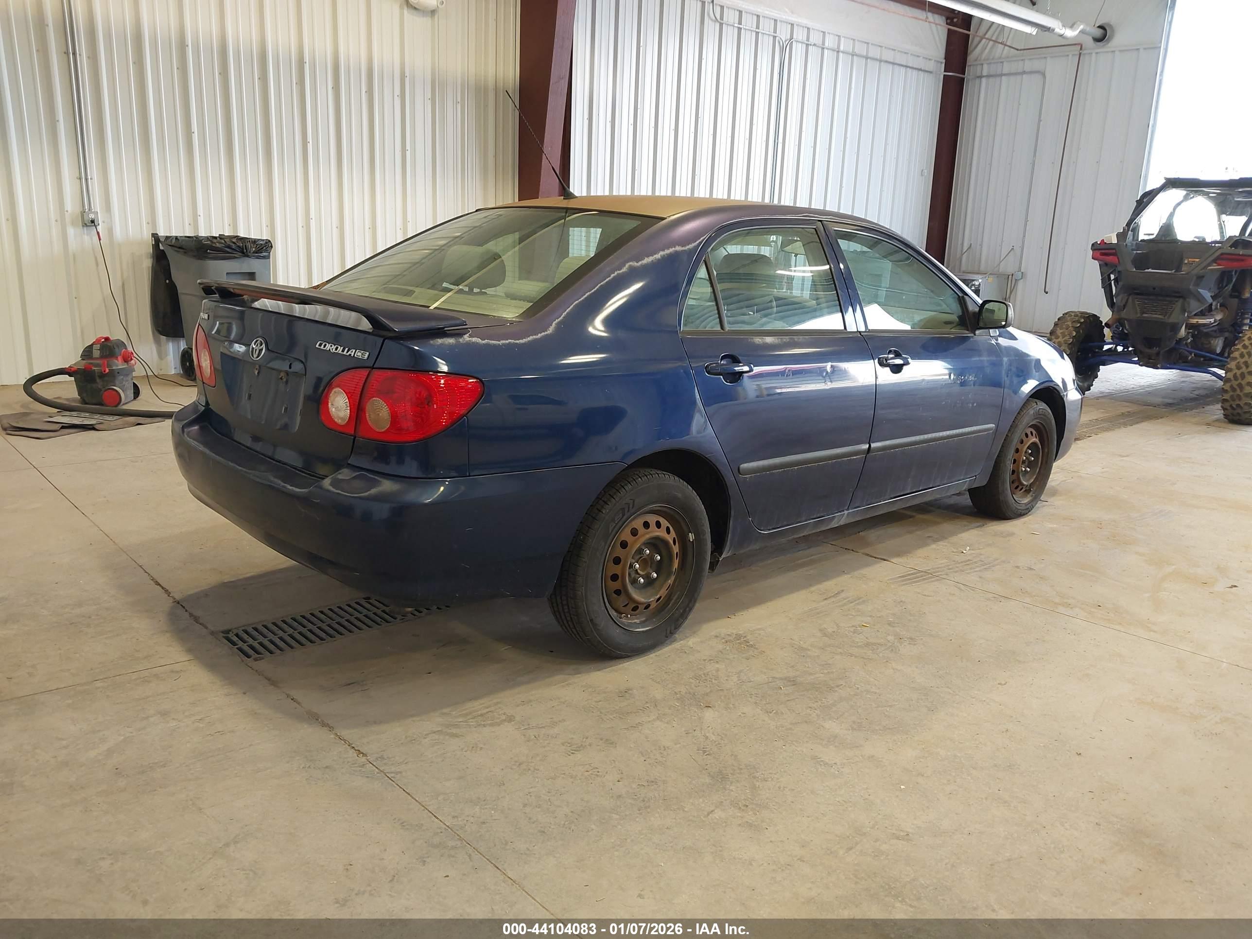 TOYOTA COROLLA image 4