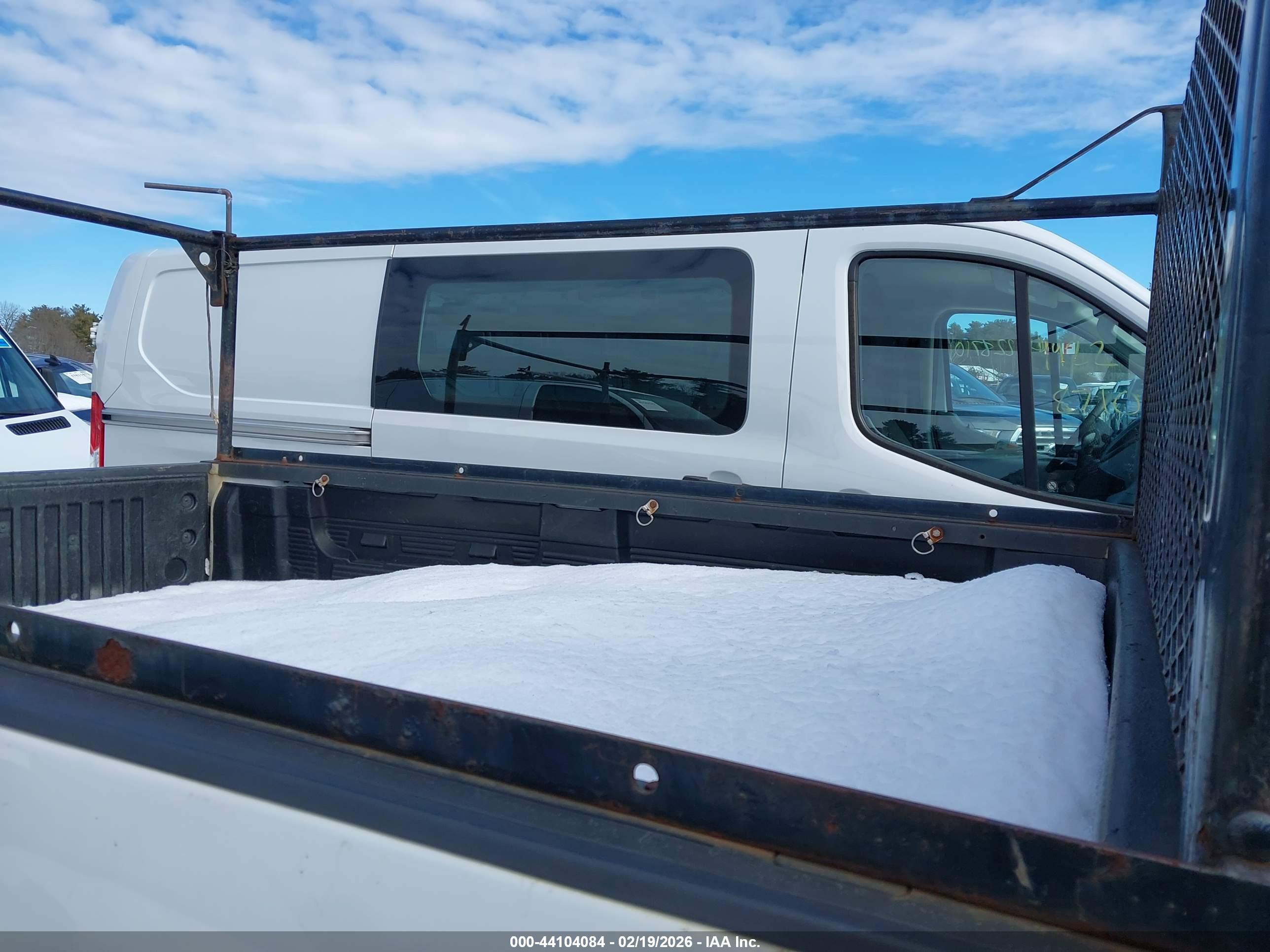 GMC SIERRA image 8