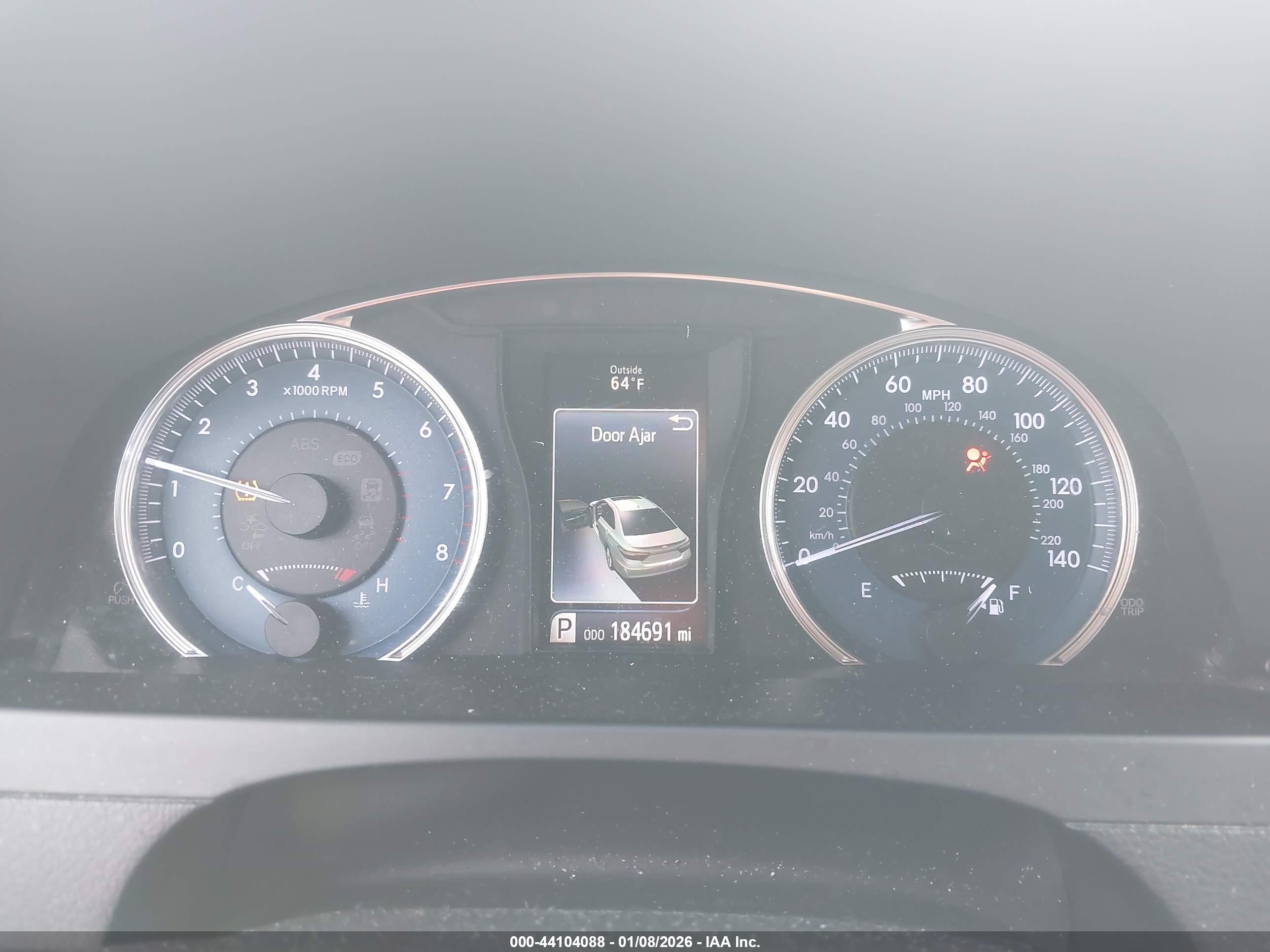 TOYOTA CAMRY image 7