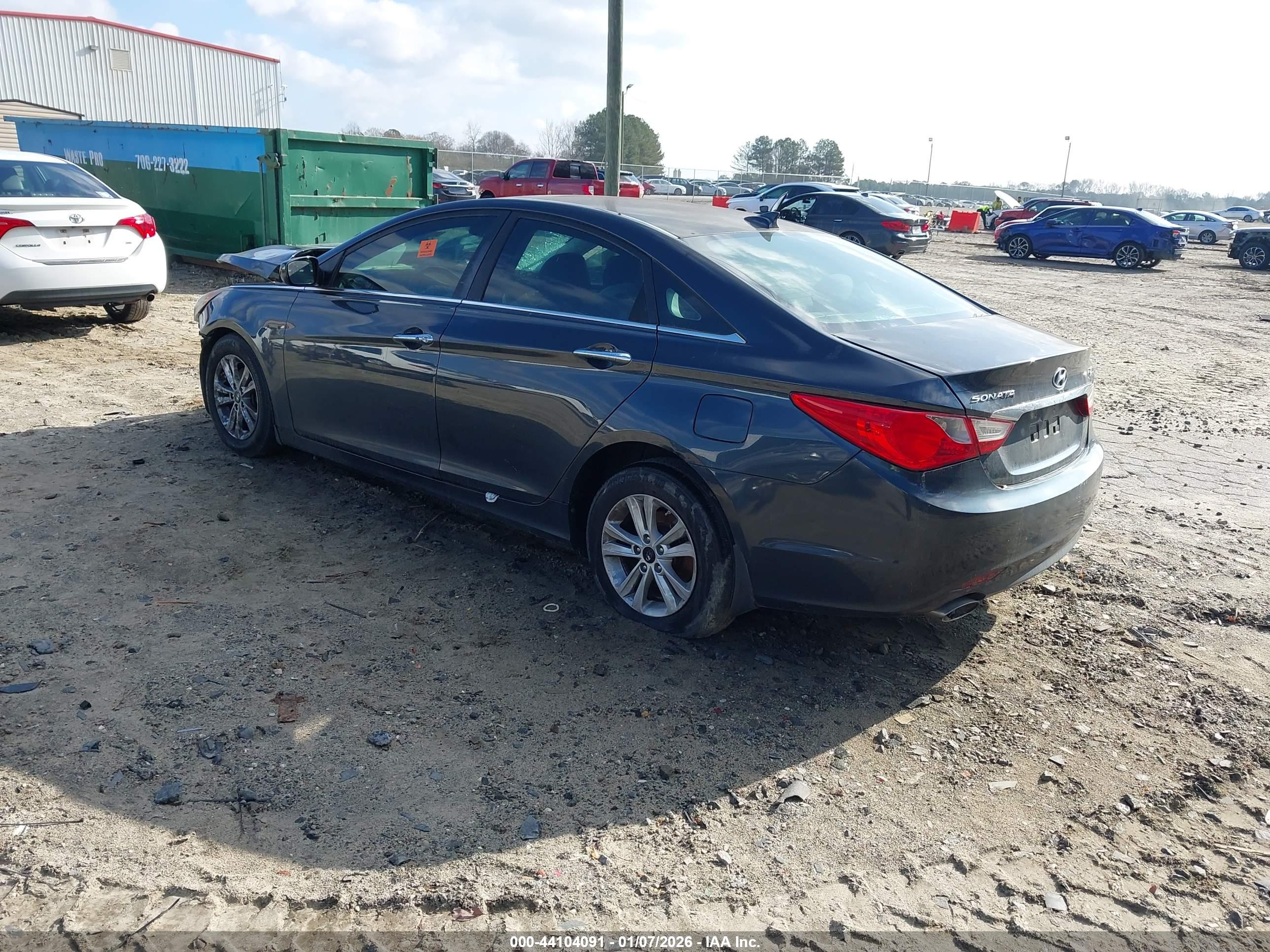 HYUNDAI SONATA image 3