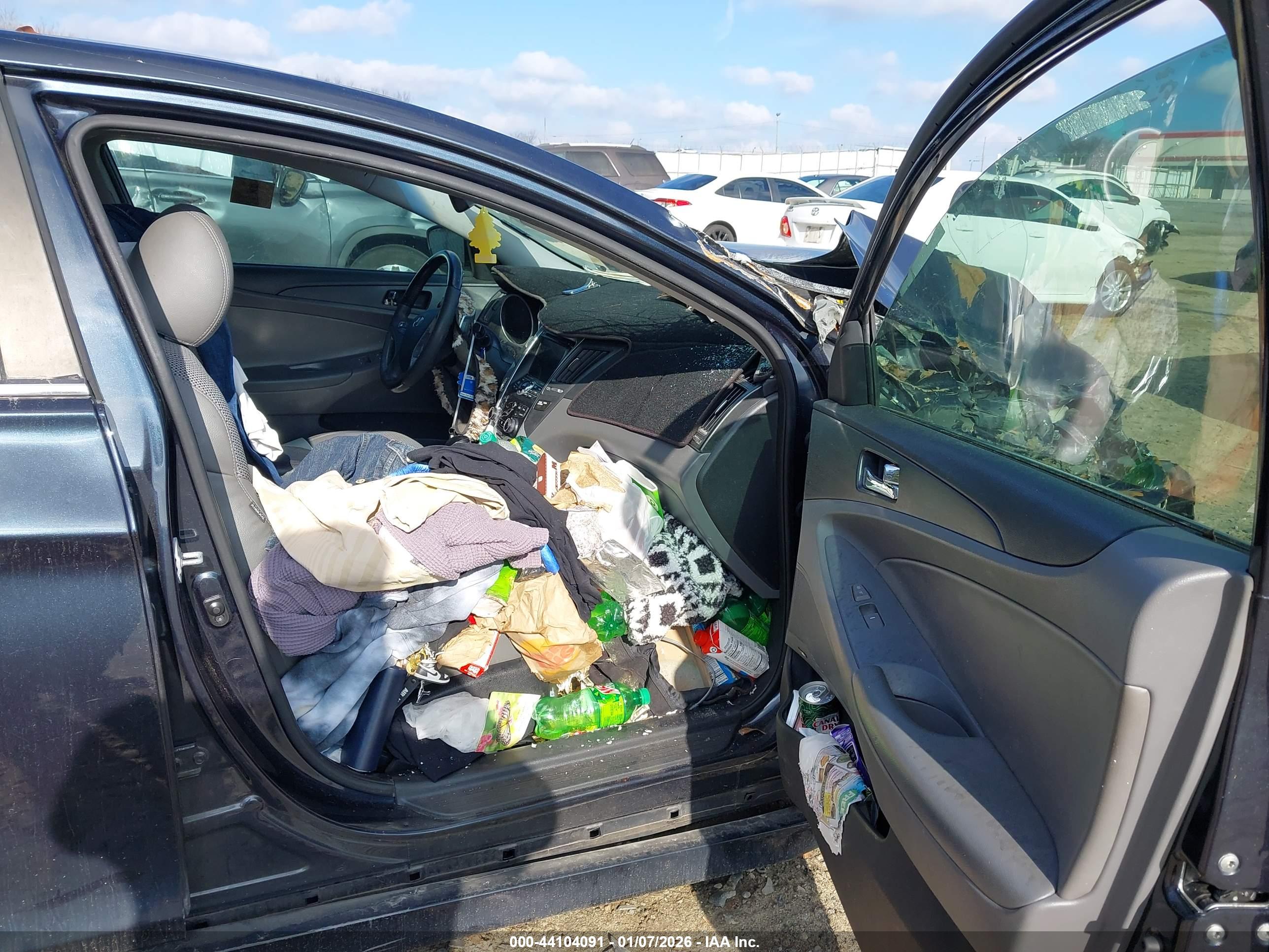 HYUNDAI SONATA image 5