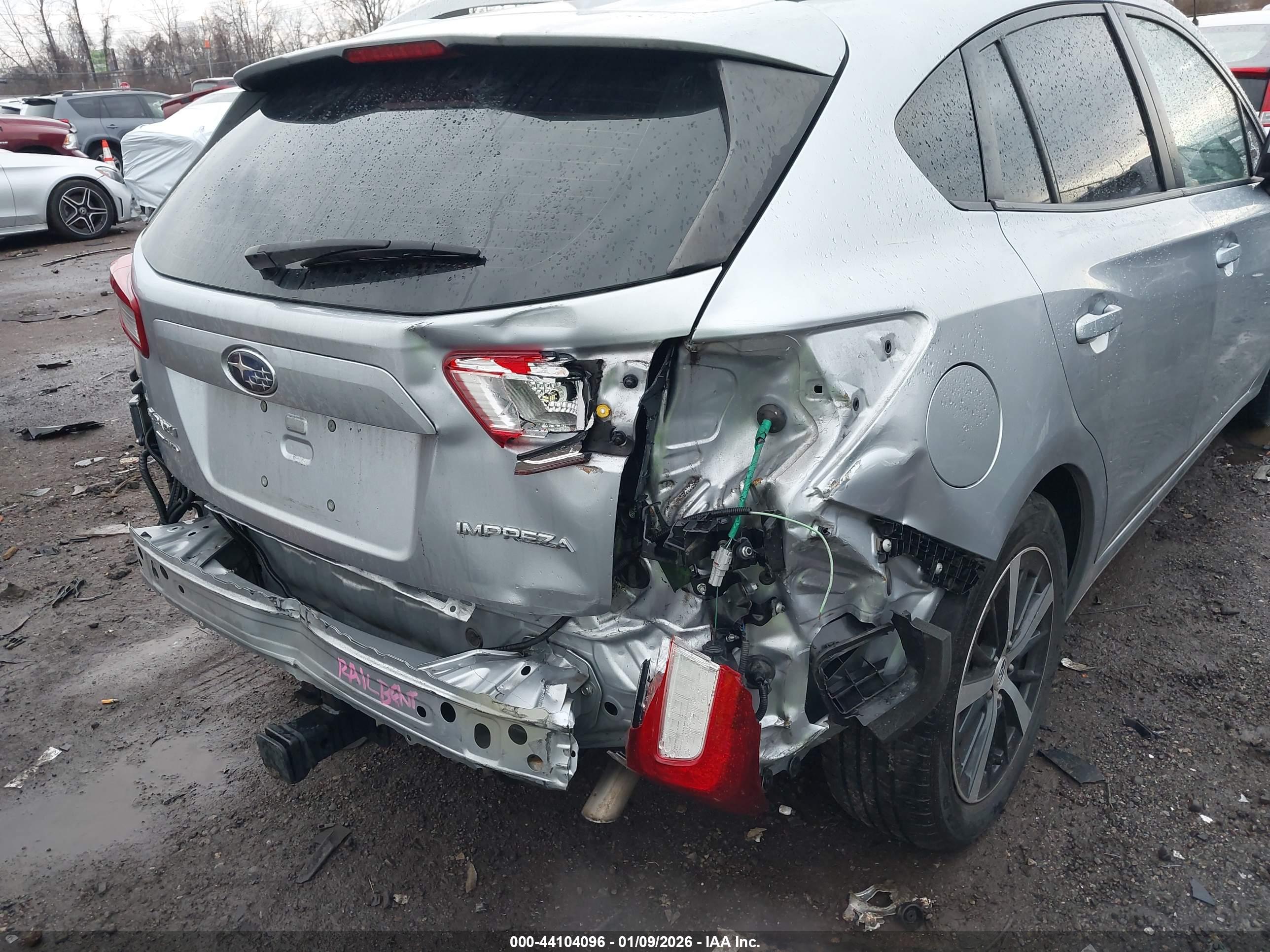 SUBARU IMPREZA image 6