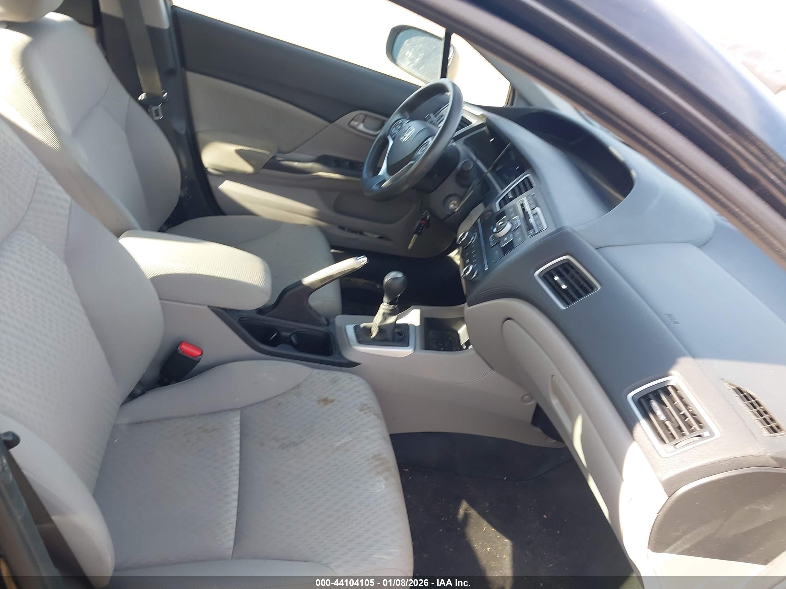 HONDA CIVIC image 5