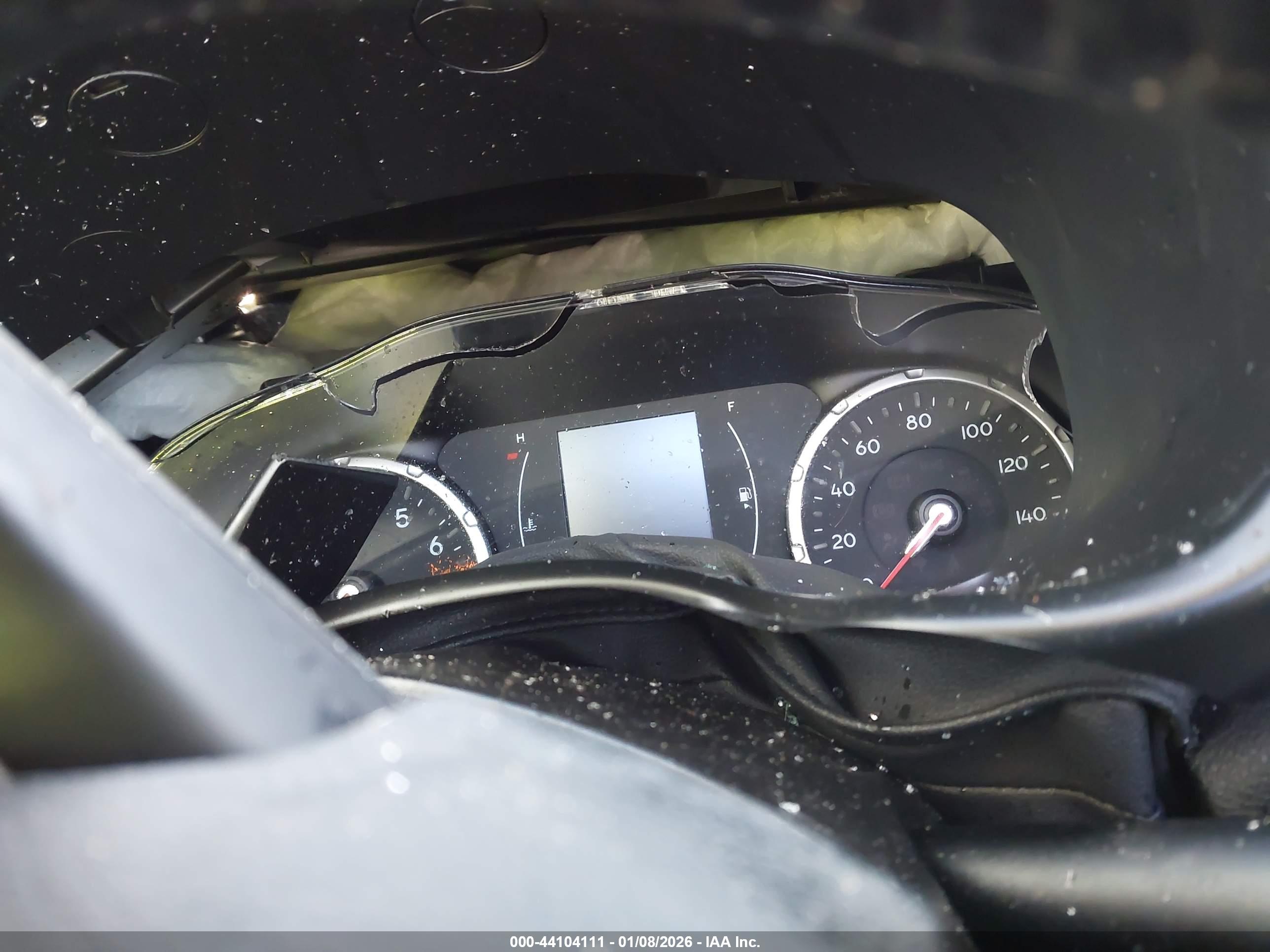 JEEP RENEGADE image 7