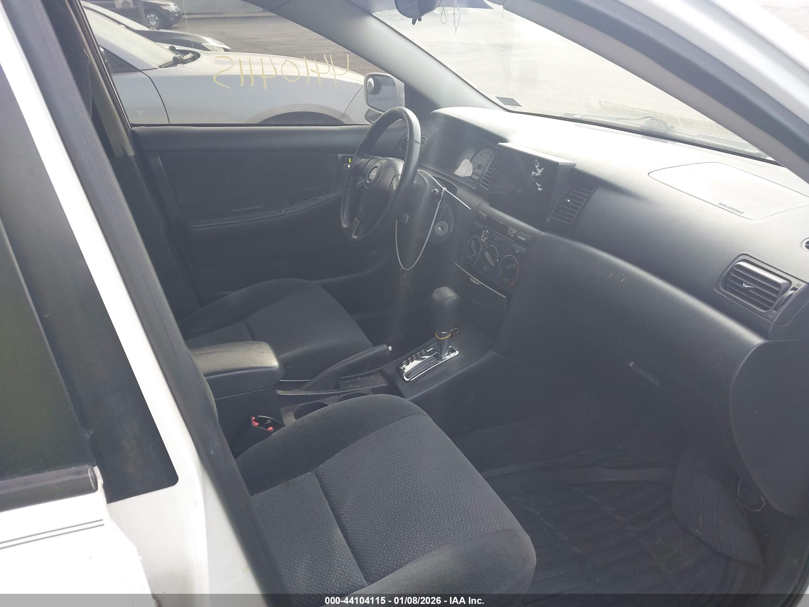 TOYOTA COROLLA image 5