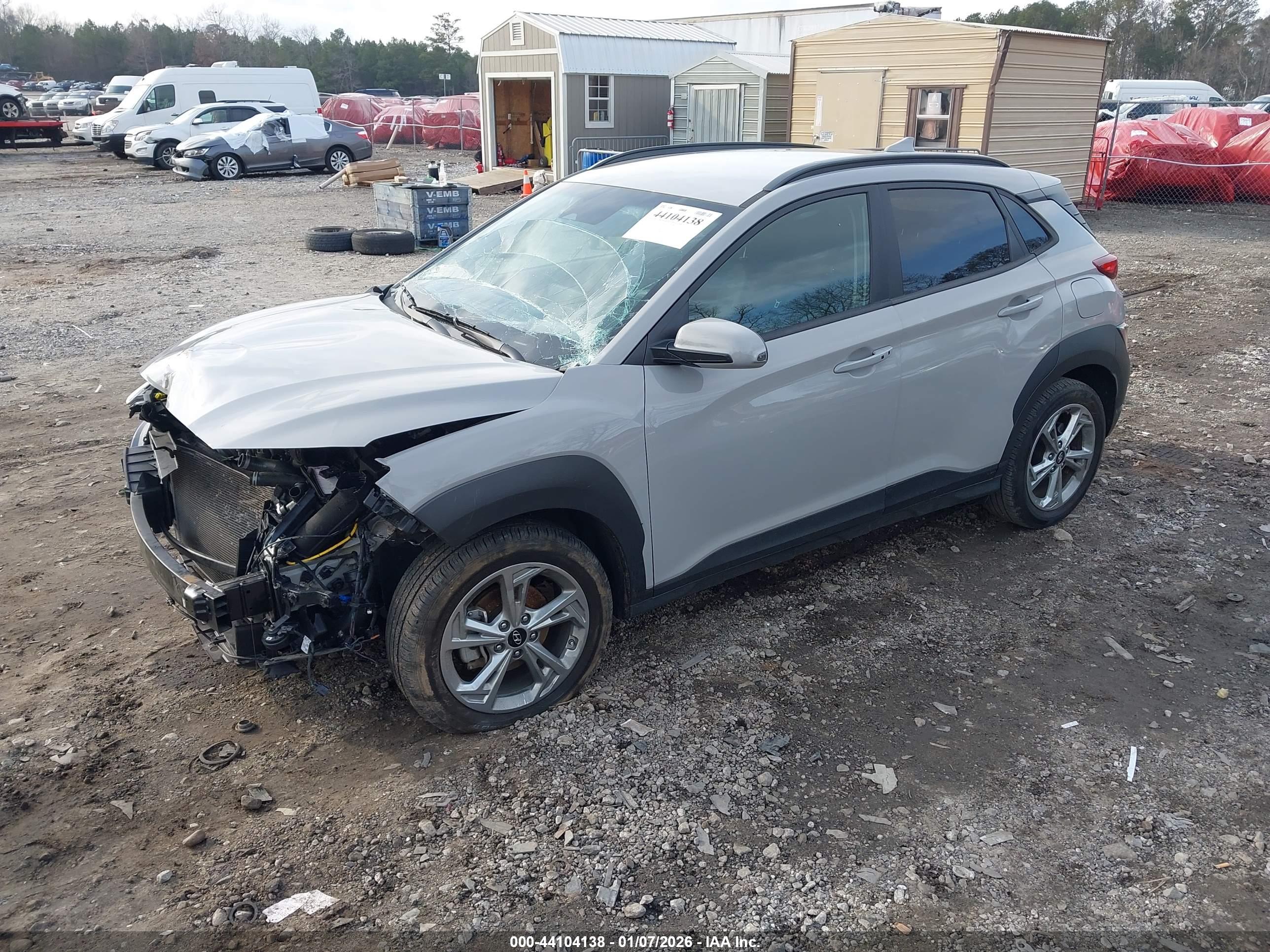 HYUNDAI KONA image 2