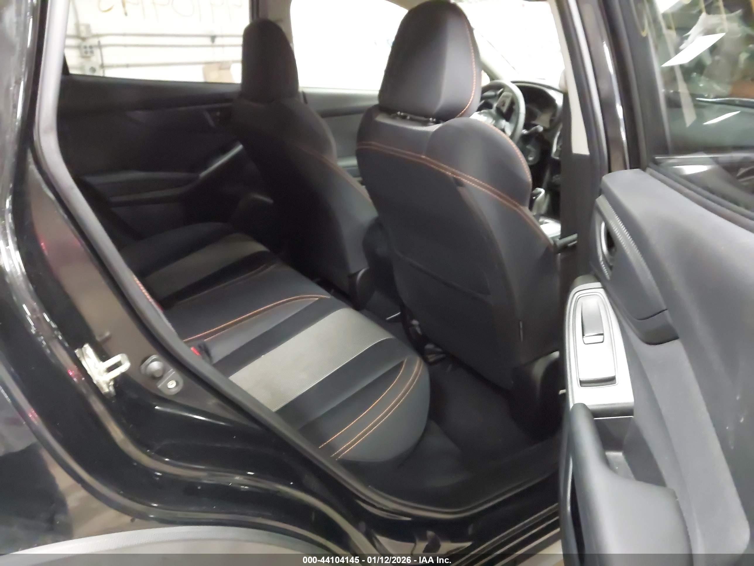 SUBARU CROSSTREK image 8