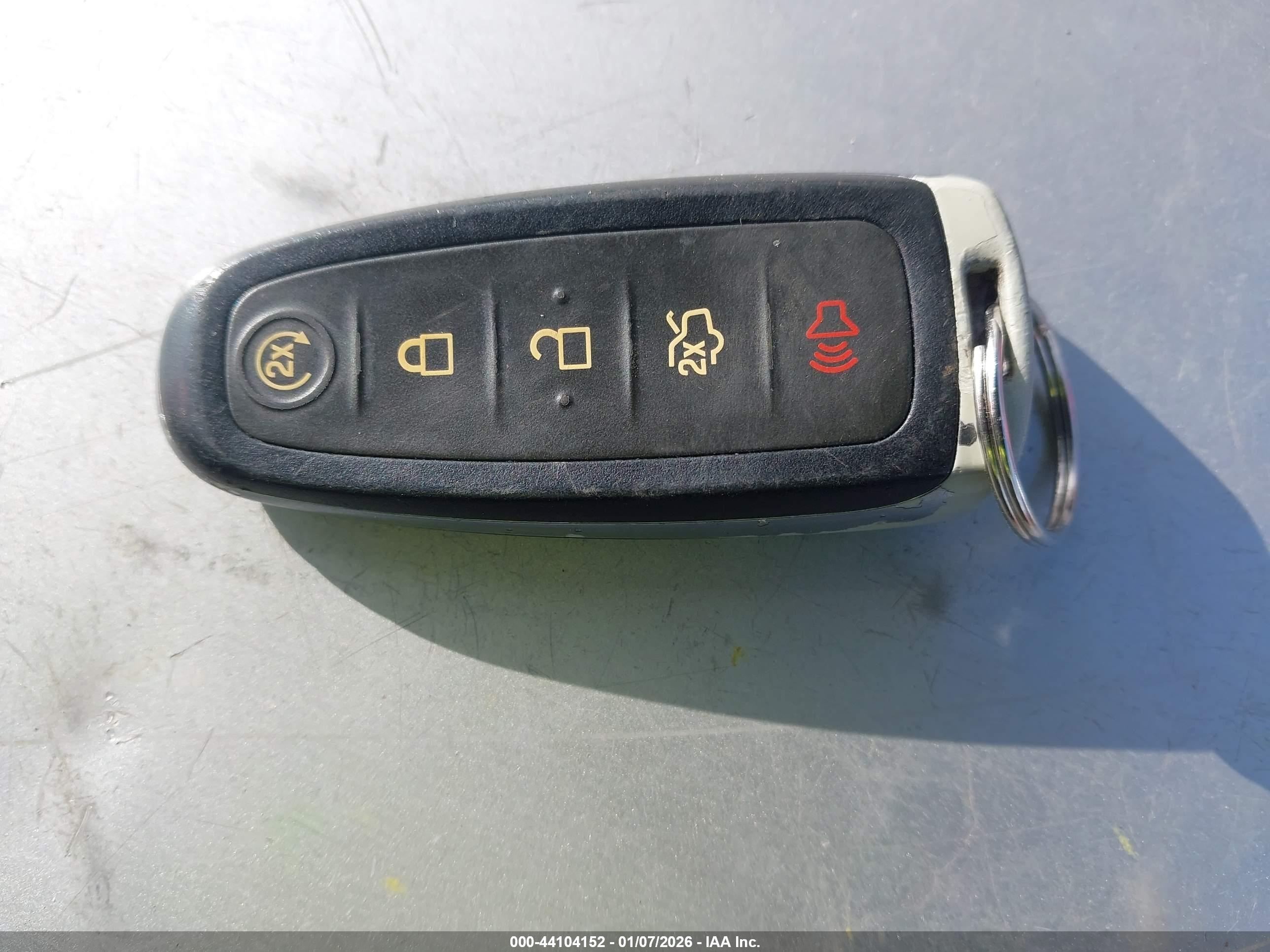 FORD ESCAPE image 11